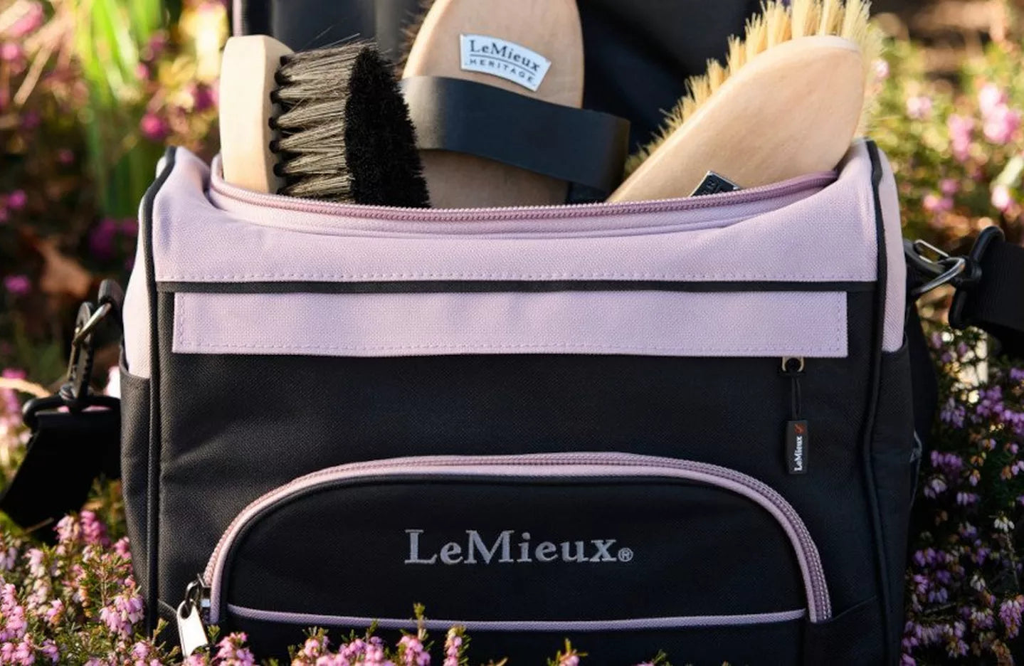 Luxury Brush Checklist – Gold Standard Grooming!
