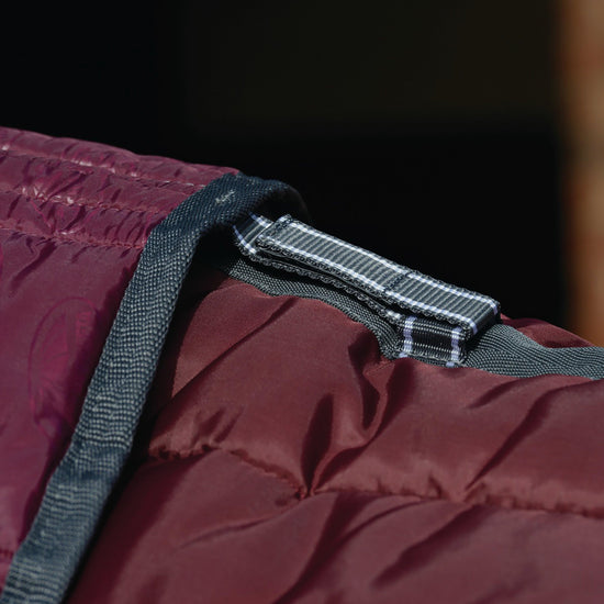 ComFiTec 210D Channel Quilt 400g Heavy Weight Combo Neck Stable Rug Maroon/Grey/White