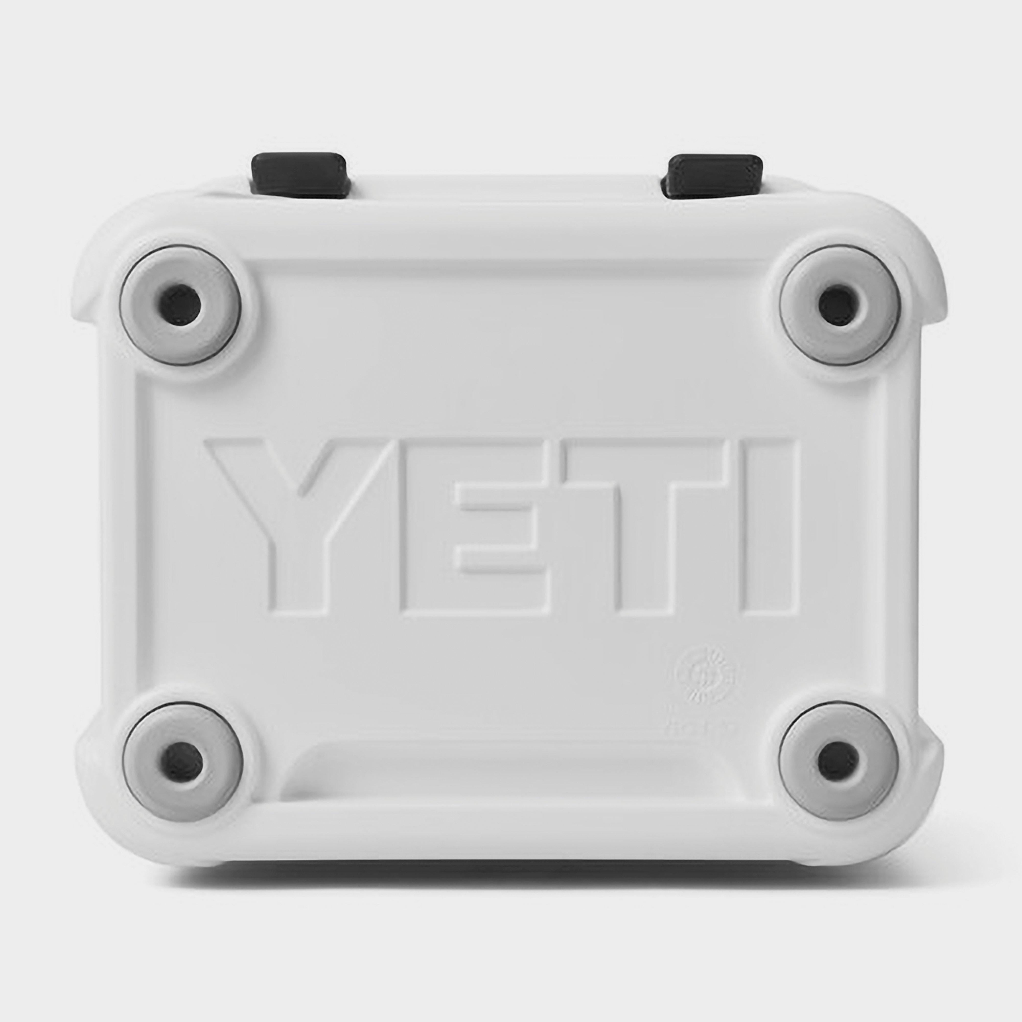 Roadie® 24 Cool Box