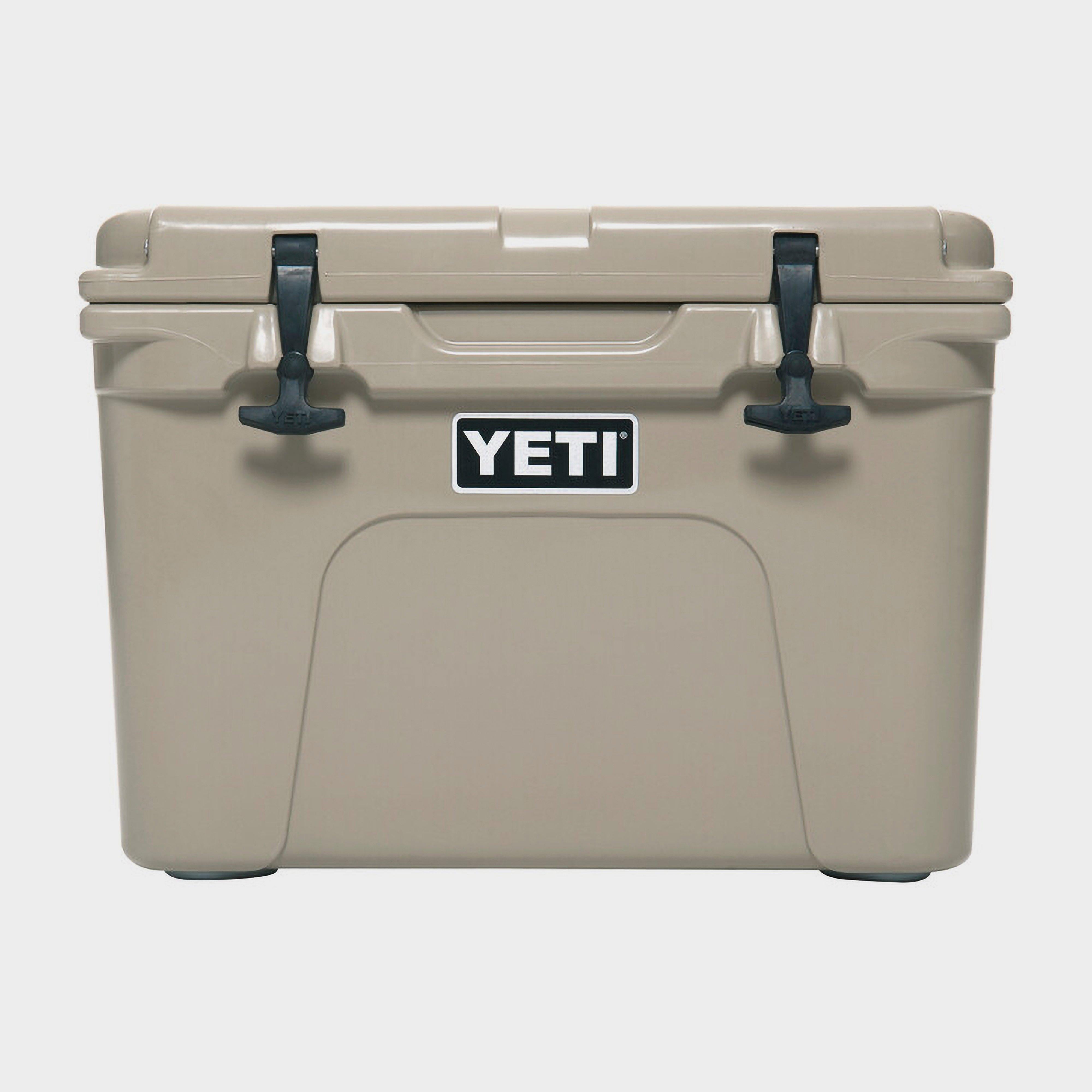 Tundra® 35 Cool Box