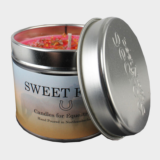 Platinum Scented Candle Sweet Feed
