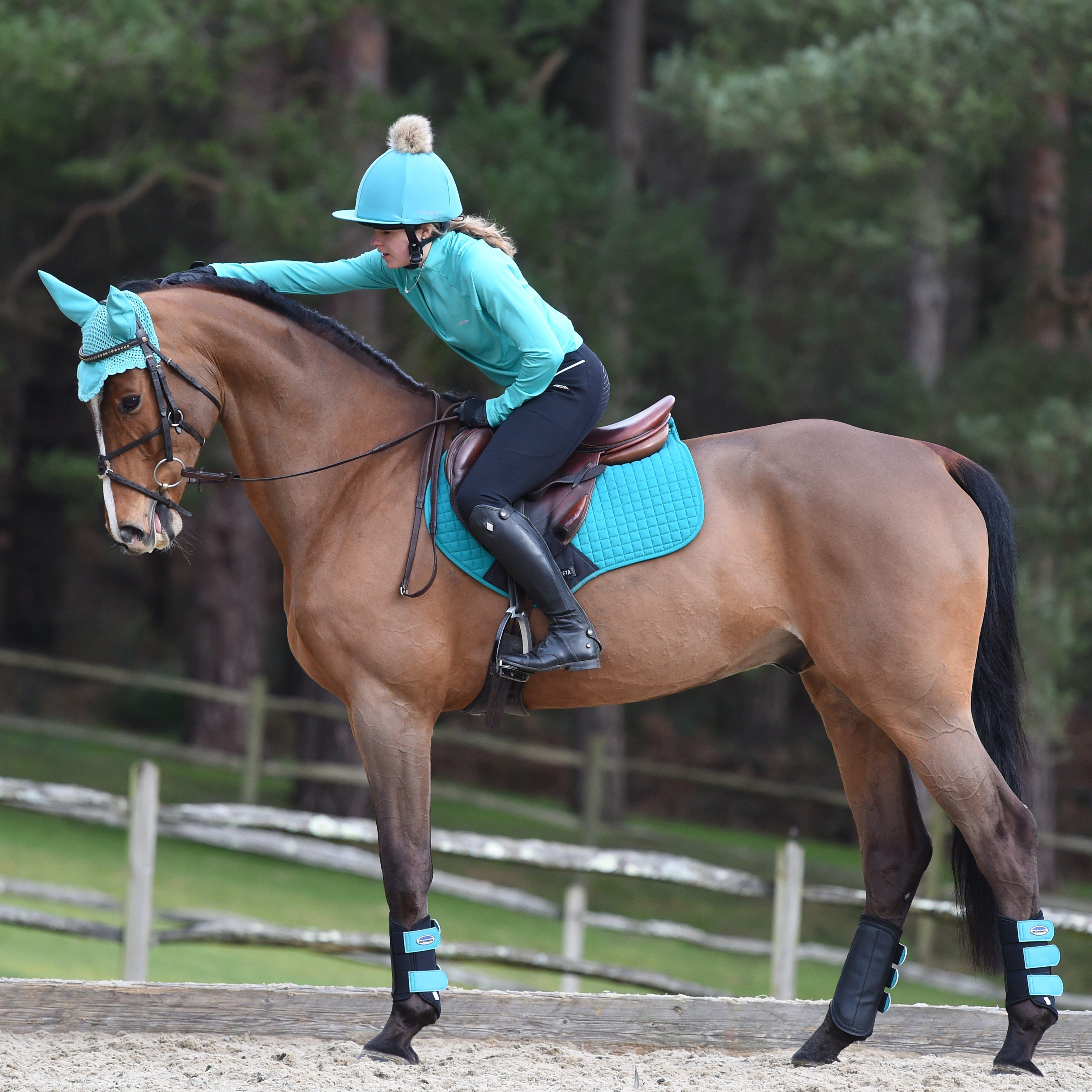 Single Lock Brushing Boots Black/Turquoise