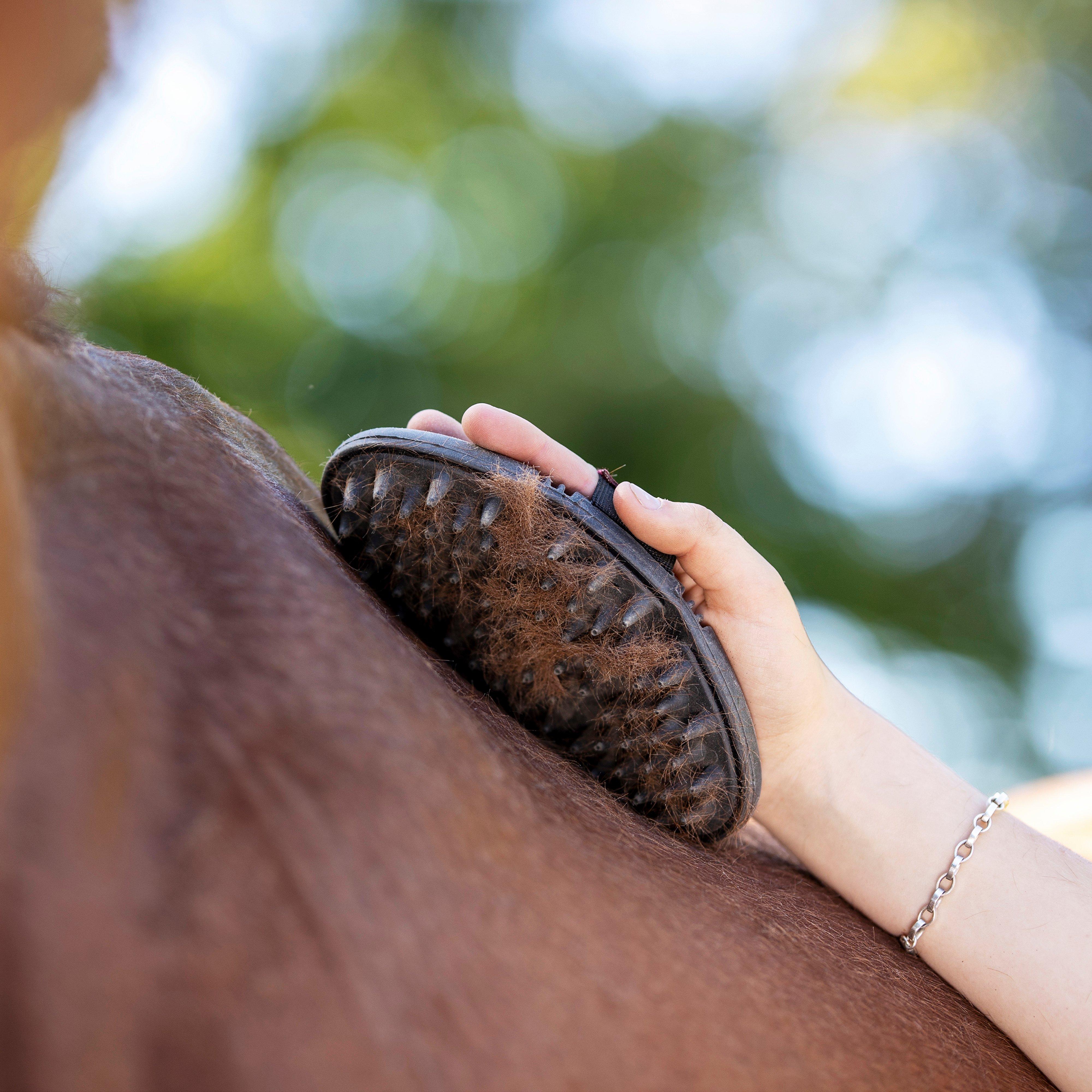 Flexi Massage Brush Black