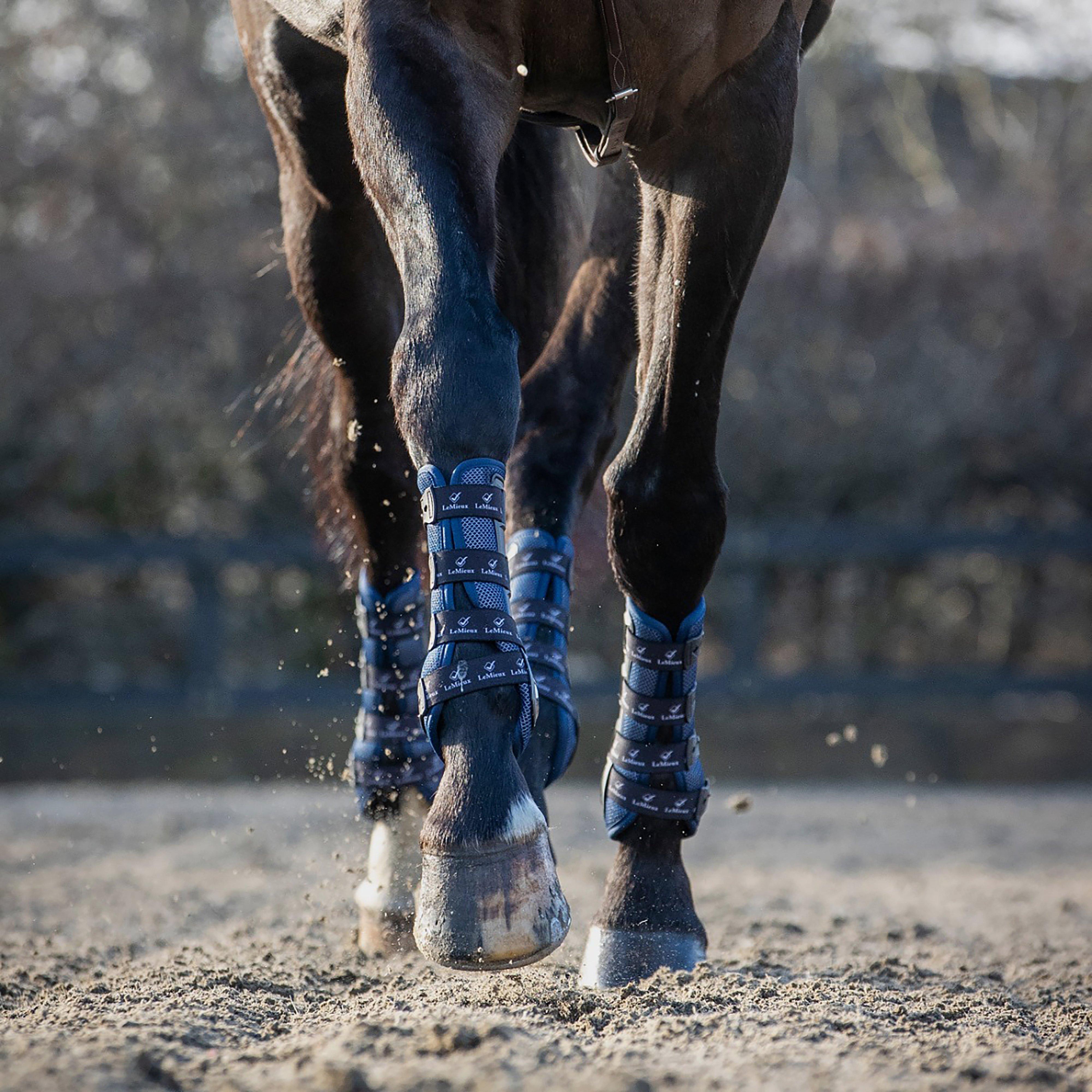 Ultra Mesh Snug Front Boots Navy