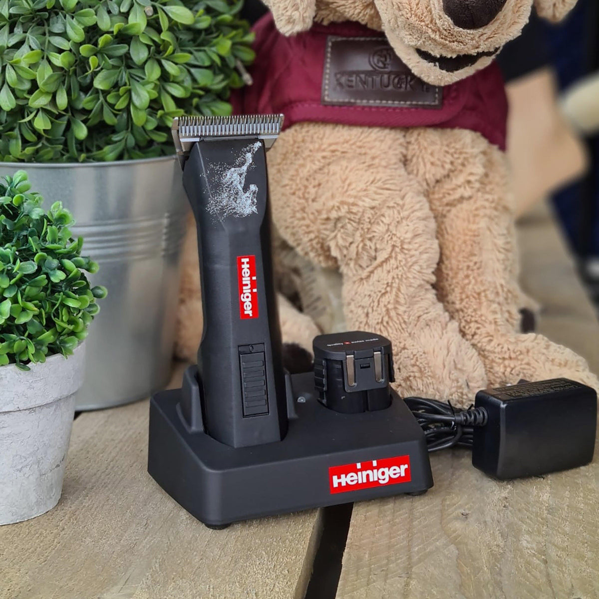 Saphir Cordless Horse Clippers