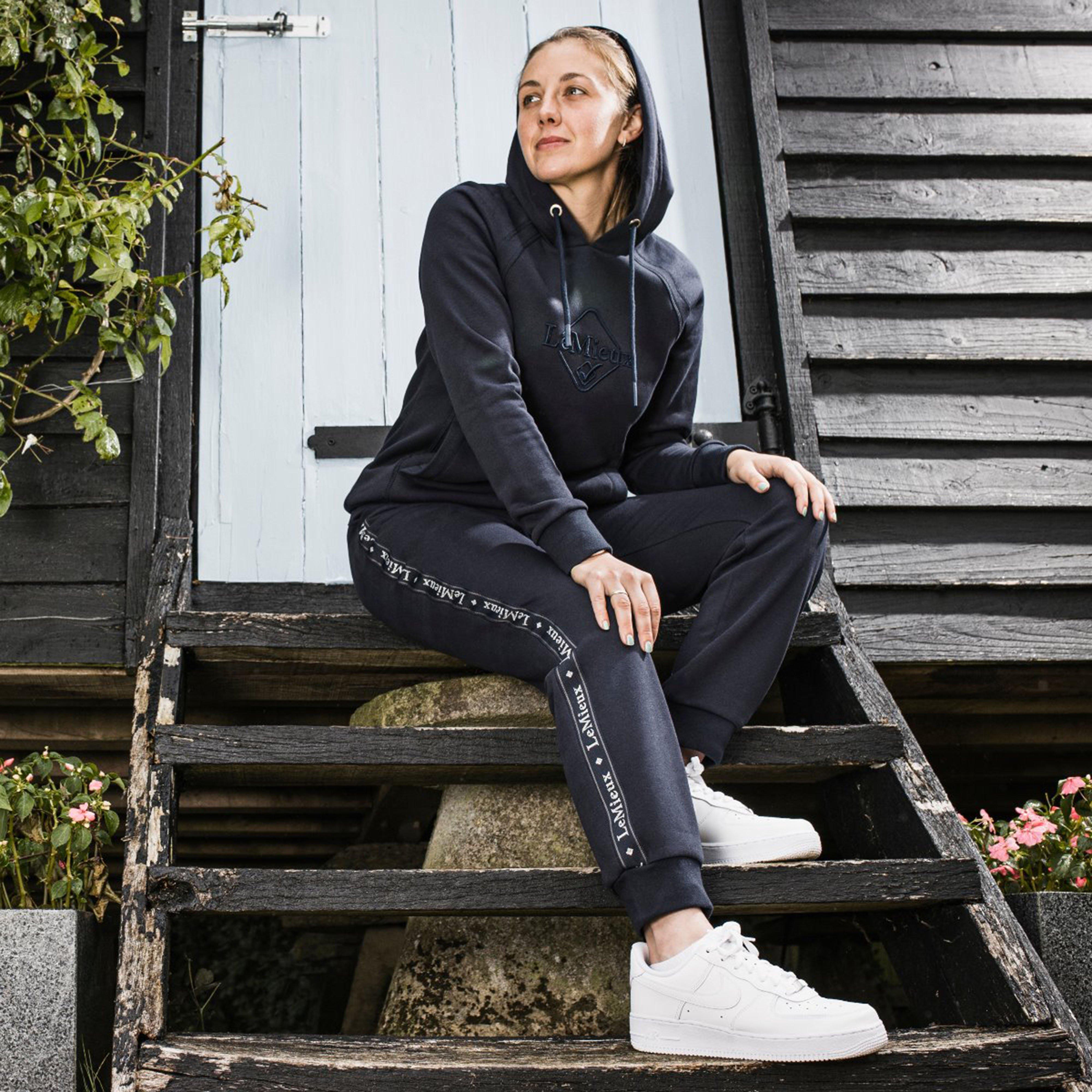 Womens Elite Hoodie Black