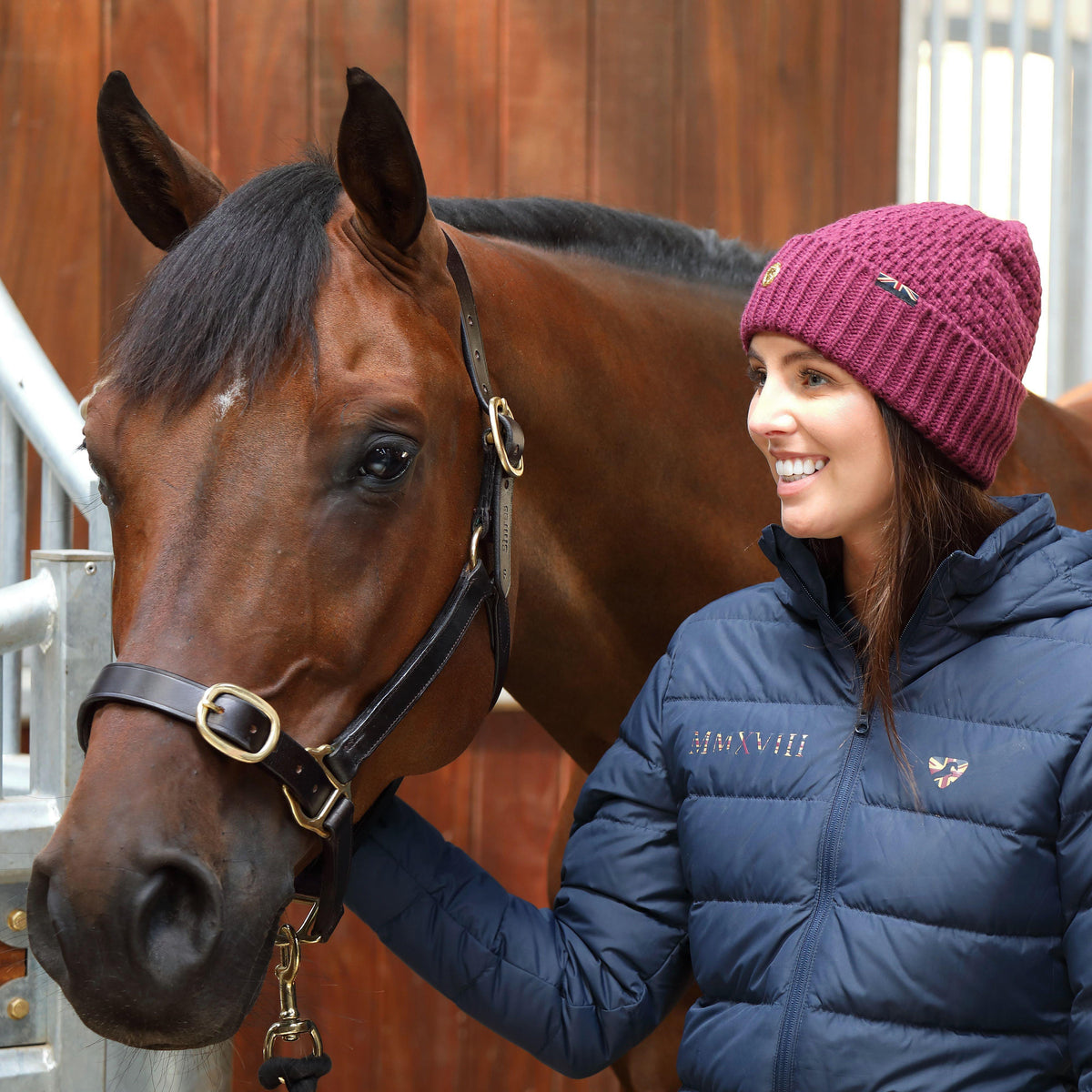 Womens Team Beanie Mulberry