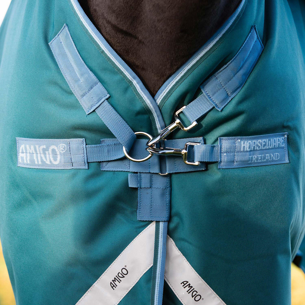 Amigo® Bravo 12 Plus 400g Heavyweight Detach-A-Neck Turnout Rug Teal