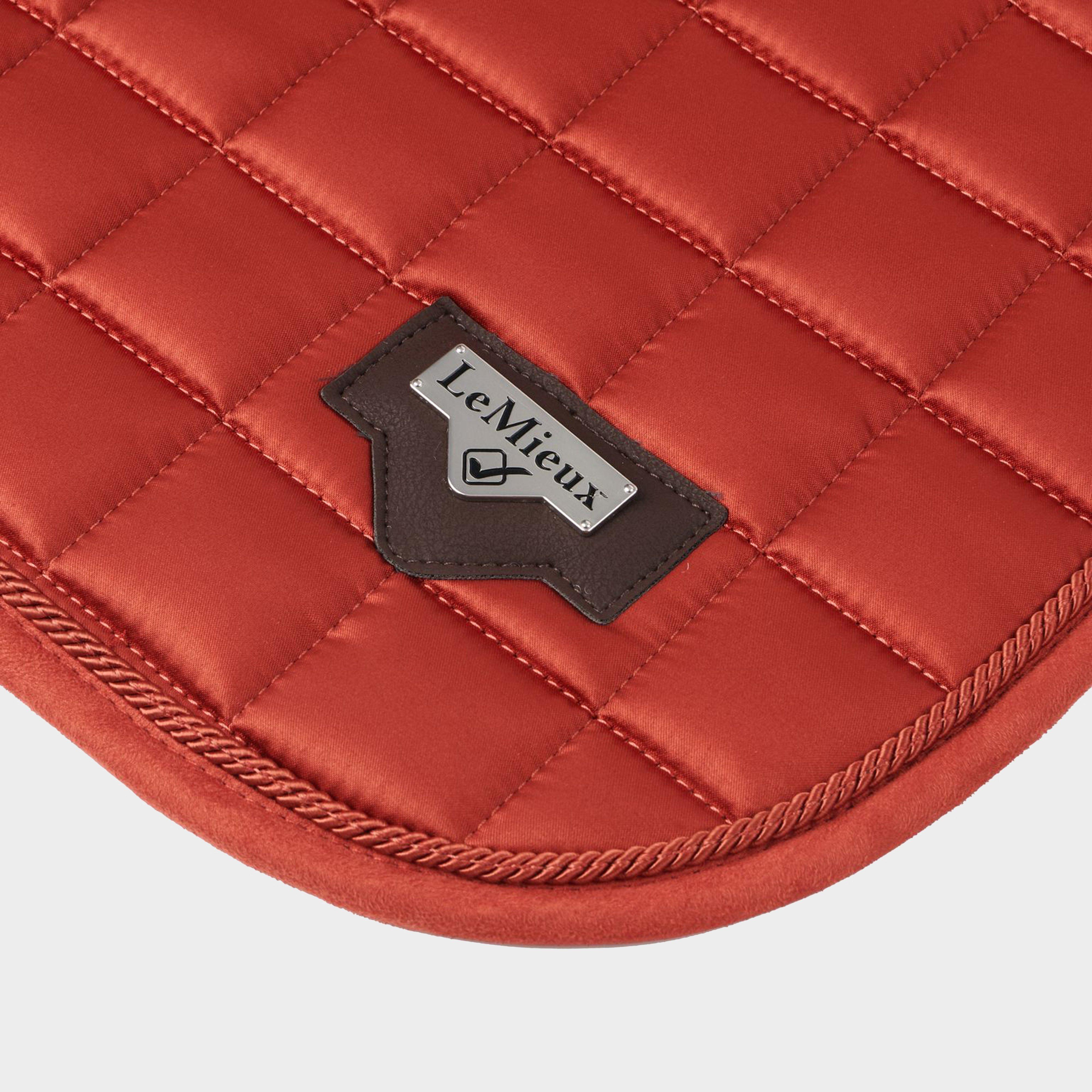 Loire Close Contact Saddle Pad Sienna