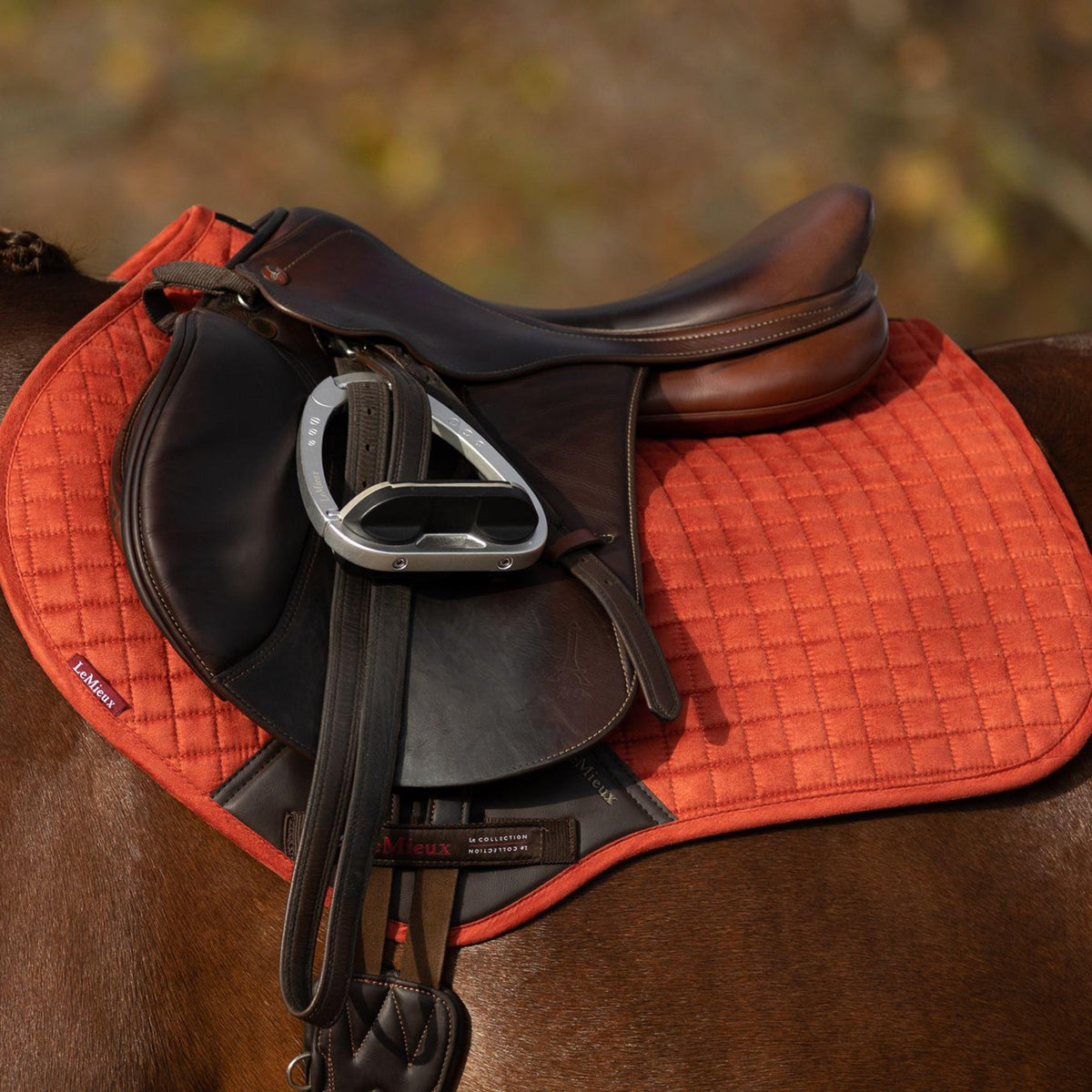 Suede Close Contact Square Saddle Pad Sienna