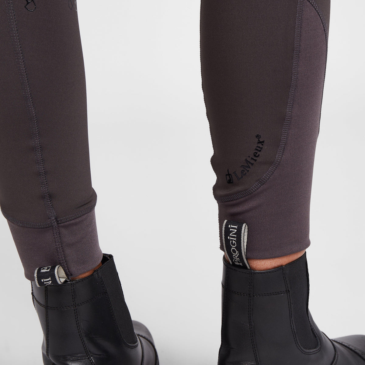 Womens Winter Pull On Breeches Liquorice