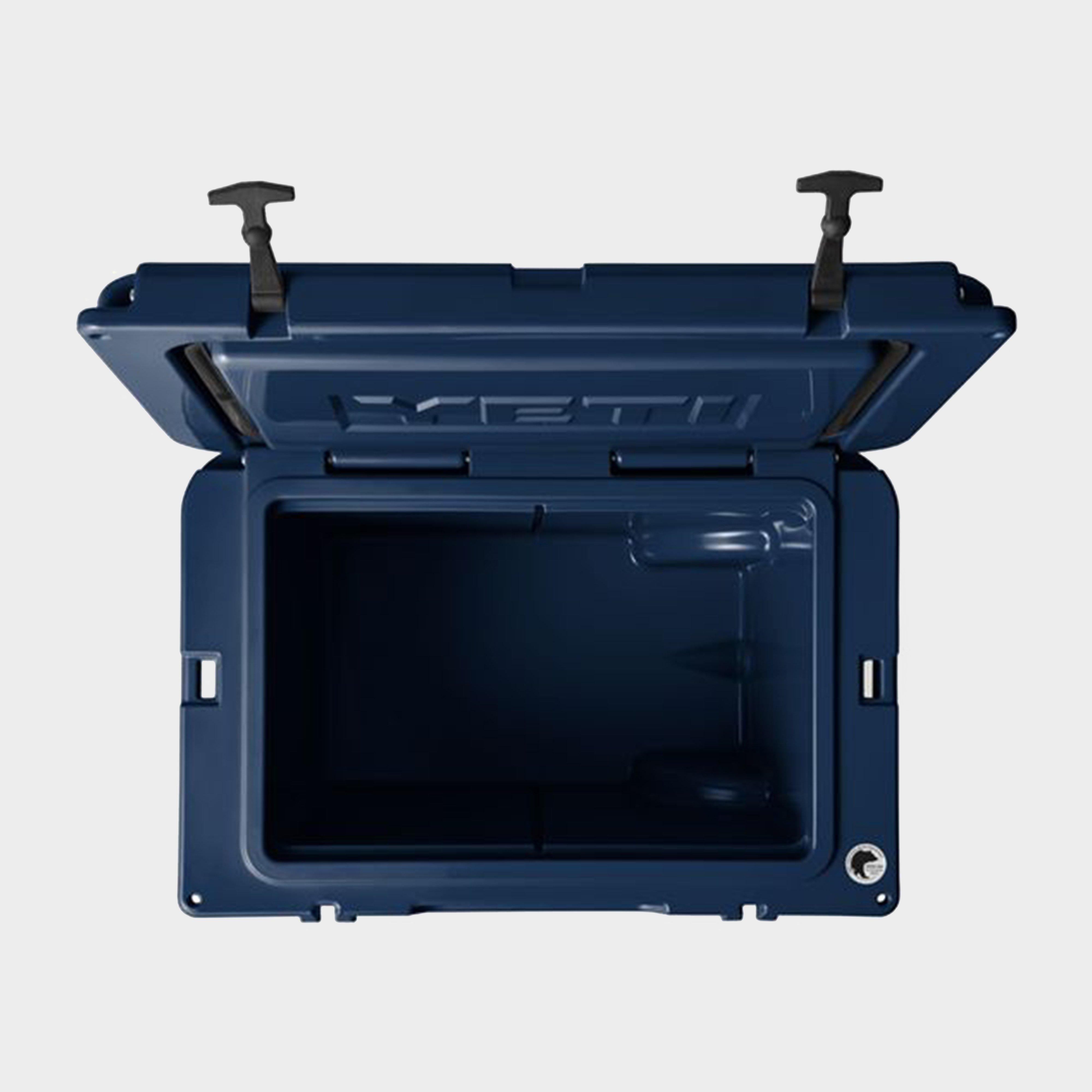 Tundra® Haul Wheeled Cool Box