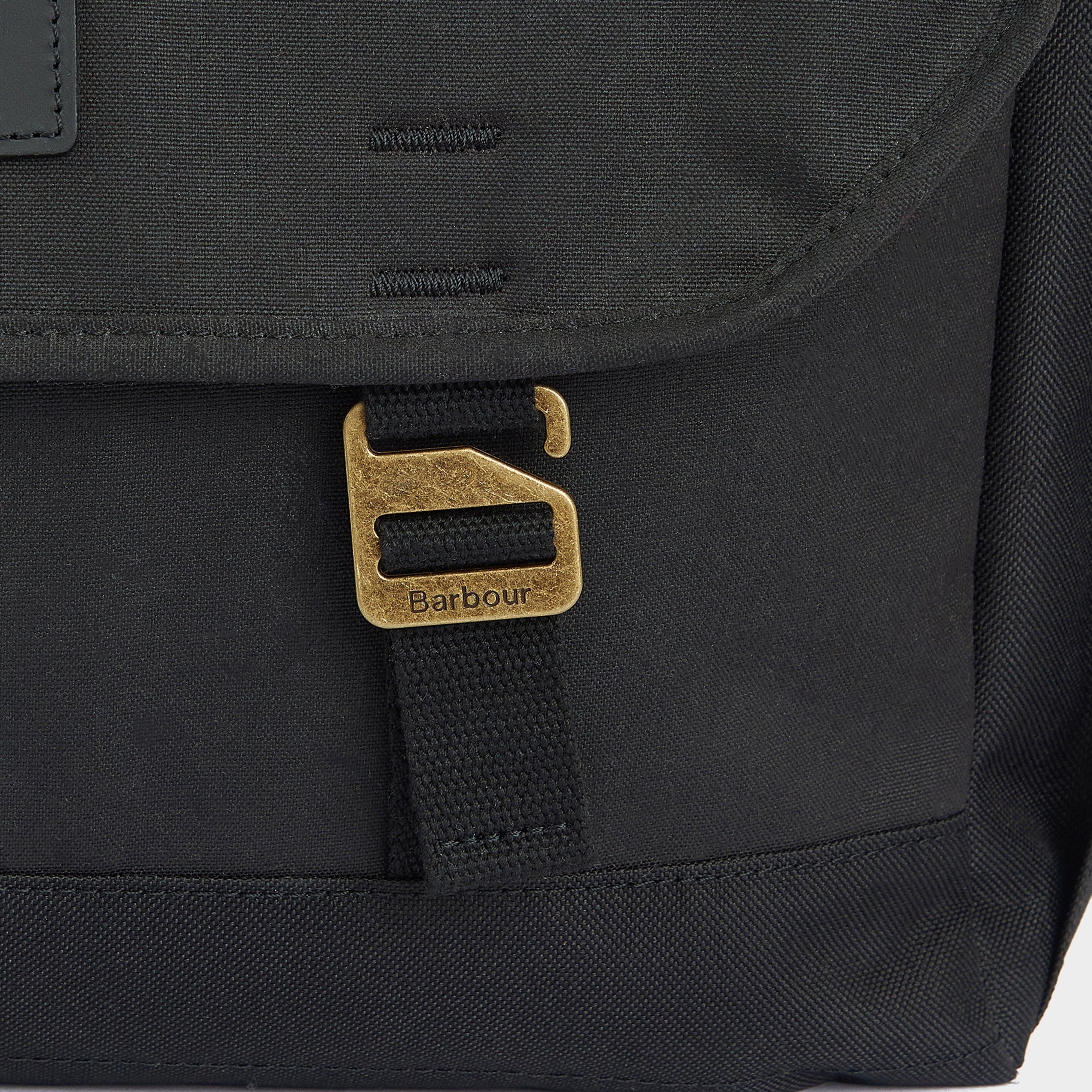 Essential Wax Messenger Bag Black