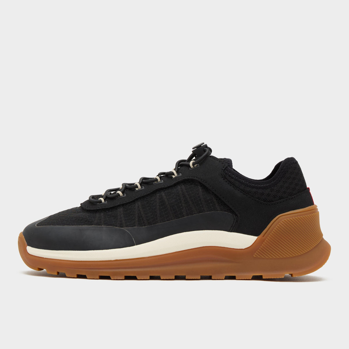 Womens Travel Trainer Black/Shaded White/Gum