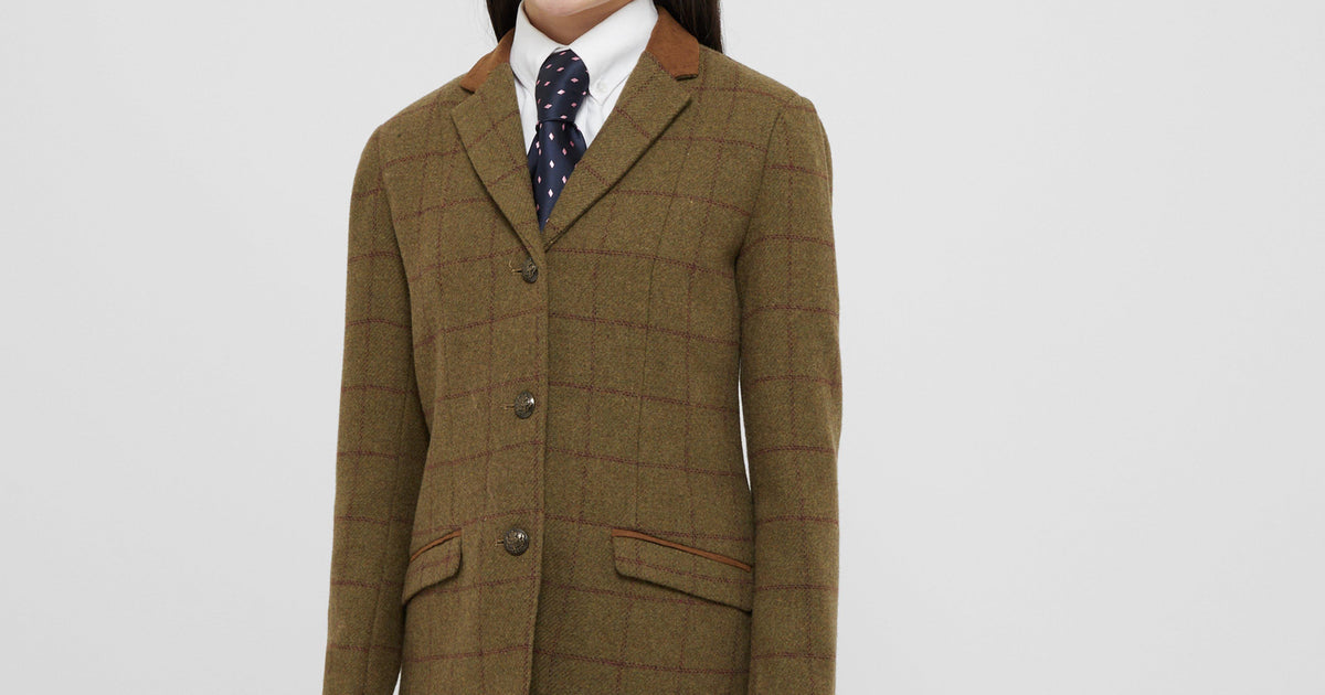 Veste sur mesure pour enfants avec col en daim Dublin Albany Tweed – GS Equestrian Veste sur mesure pour enfants avec col en daim Dublin Albany Tweed – GS Equestrian