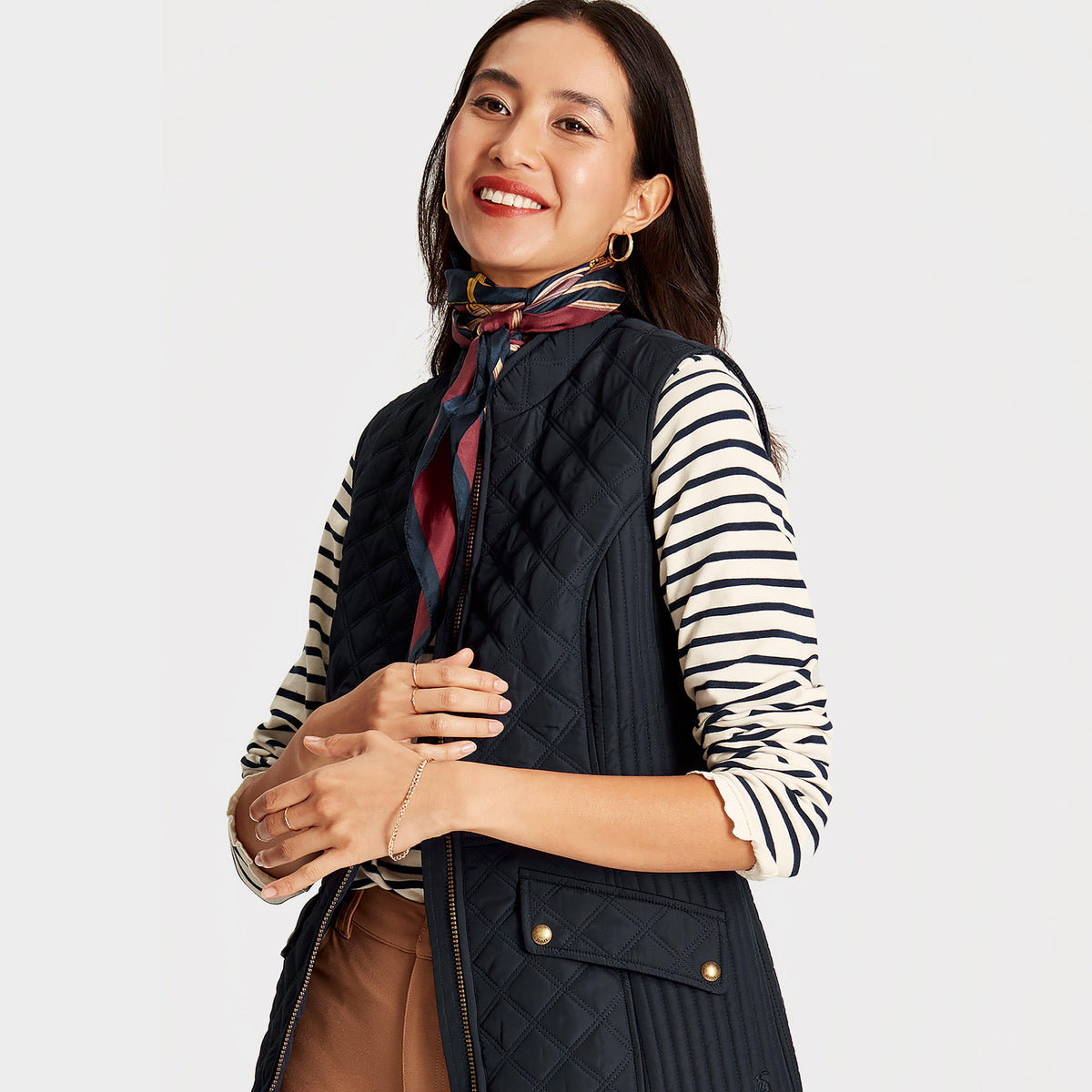 Womens Minx Showerproof Diamond Quilted Gilet Navy Blue