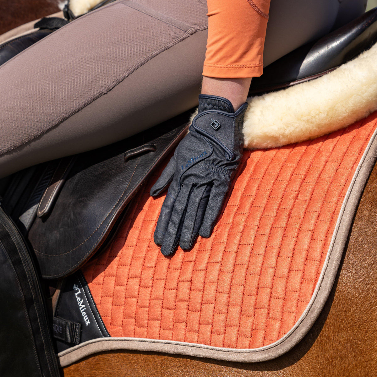 Close Contact Gloves Navy