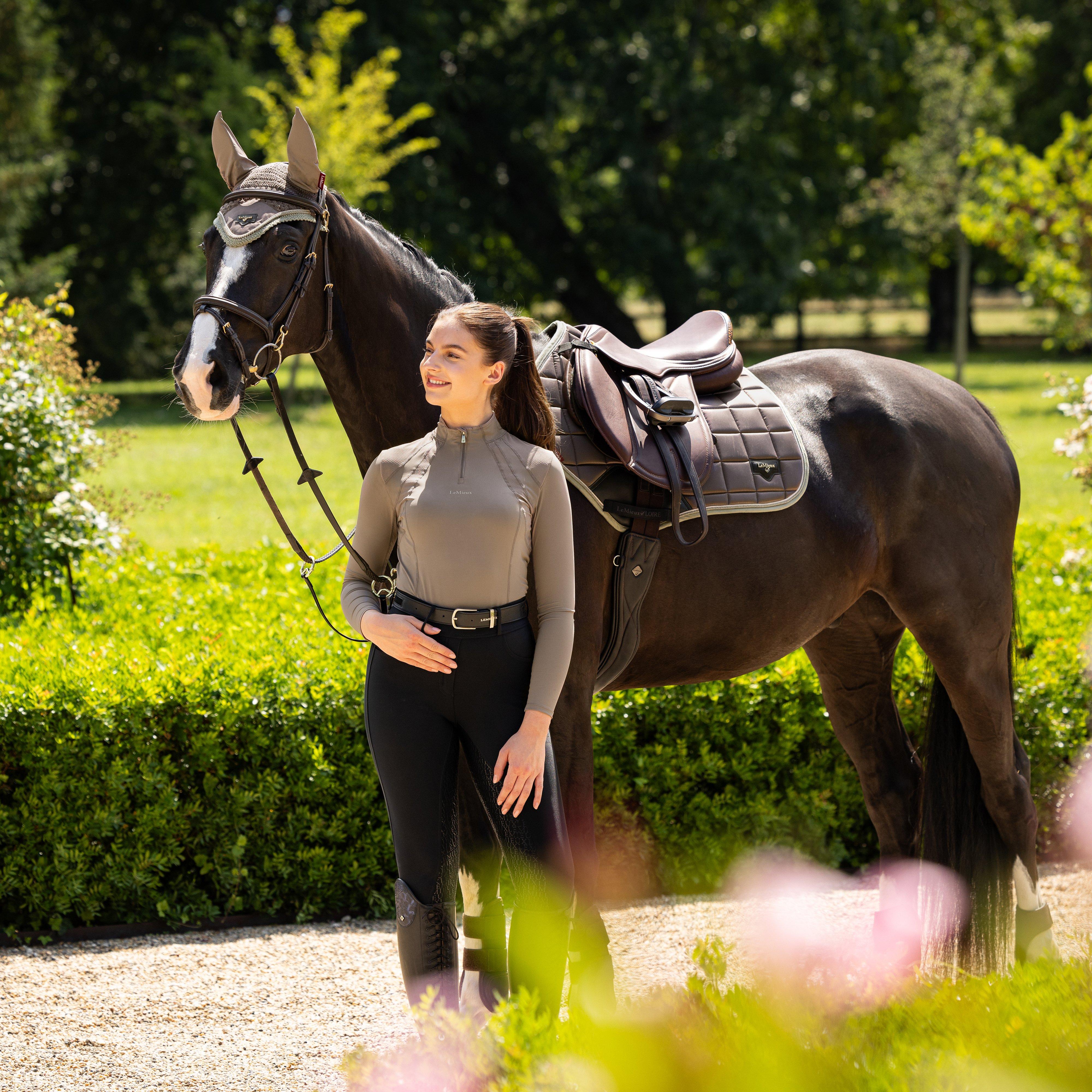 Loire Classic Close Contact Saddle Pad Walnut