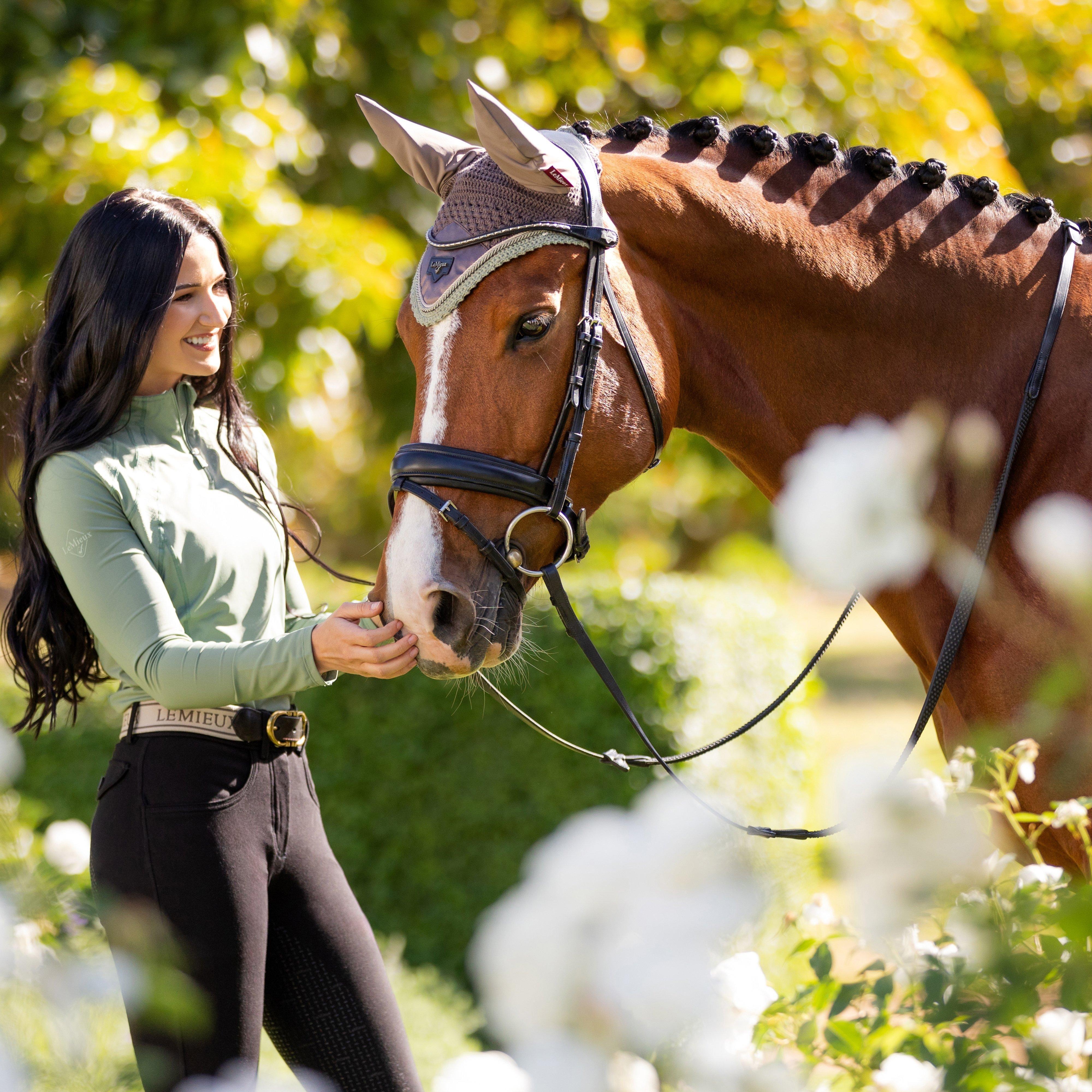 Loire Fly Veil Walnut