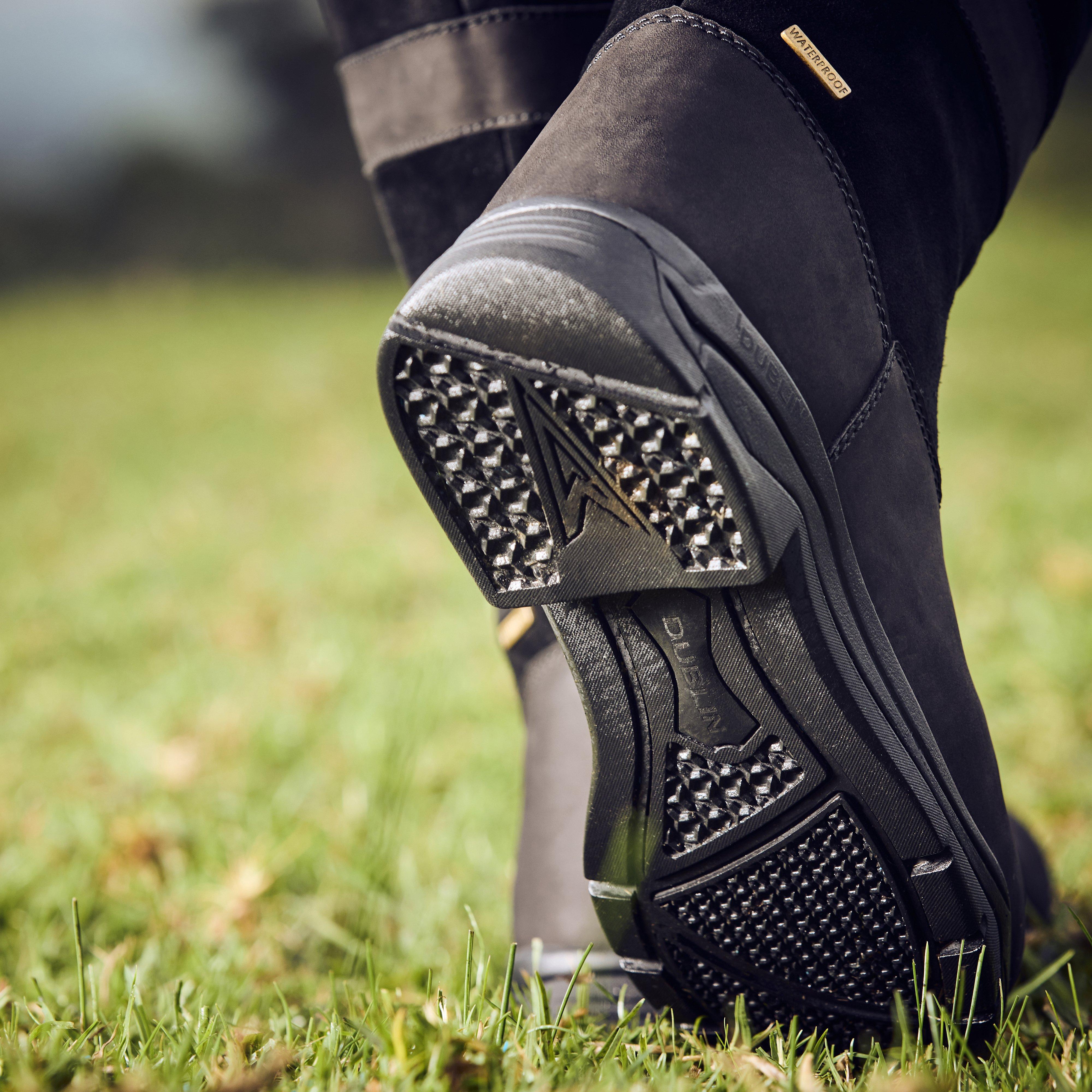 Mens River Boots IV Black