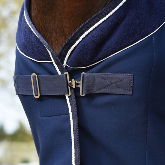 Standard Neck Opulence Show Sheet Navy/White