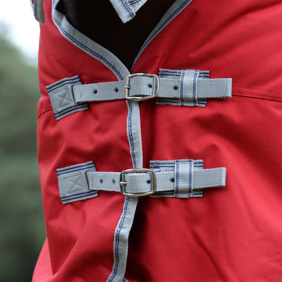 ComFiTec Classic Standard Neck 50g Lite Plus Turnout Rug Red/Silver/Navy