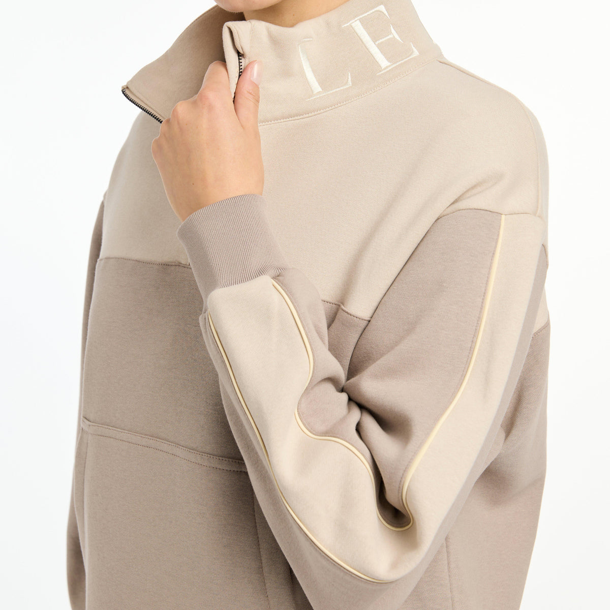 Womens Kali Quarter Zip Sweat Ash/Stone