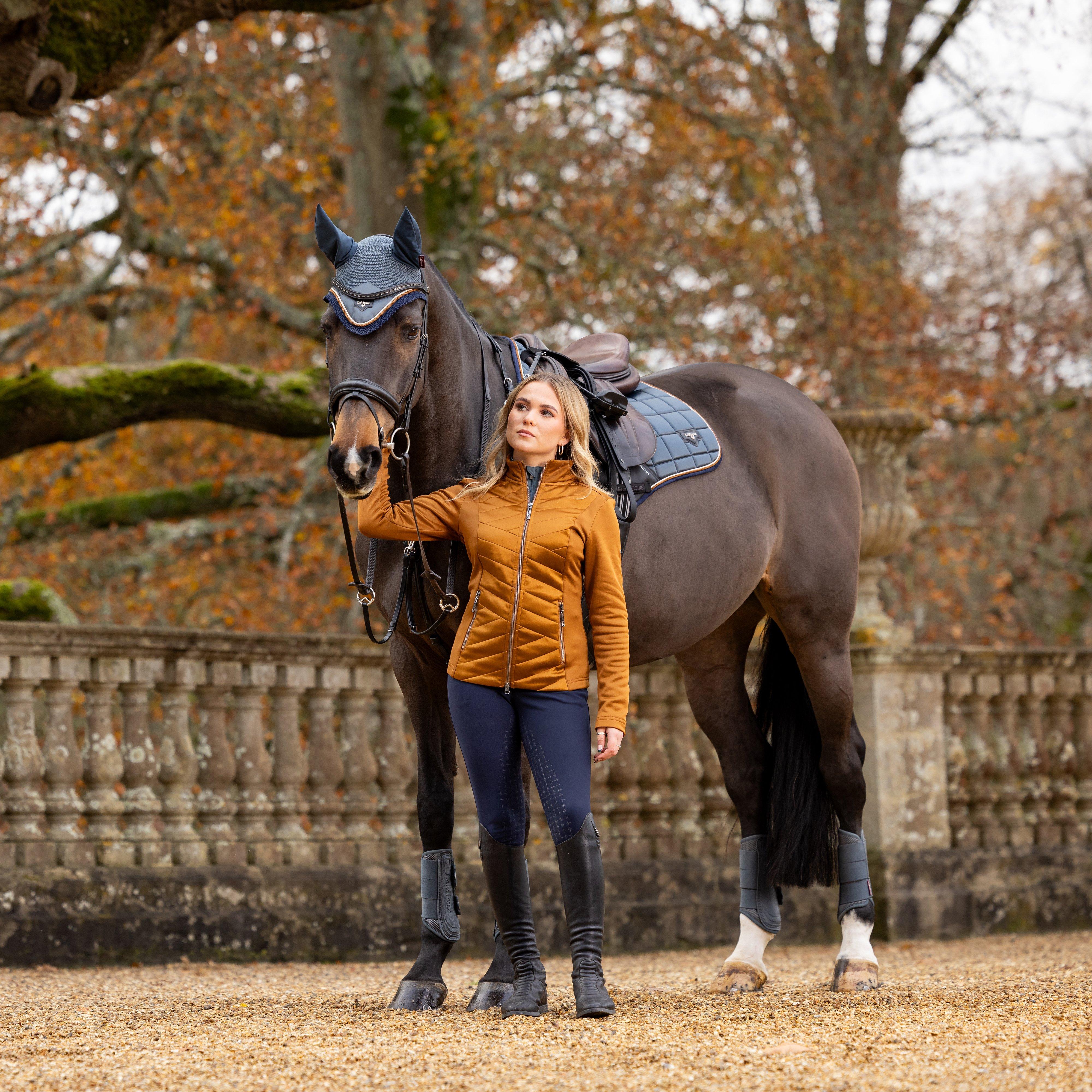 Loire Classic Close Contact Square Saddle Pad Petrol