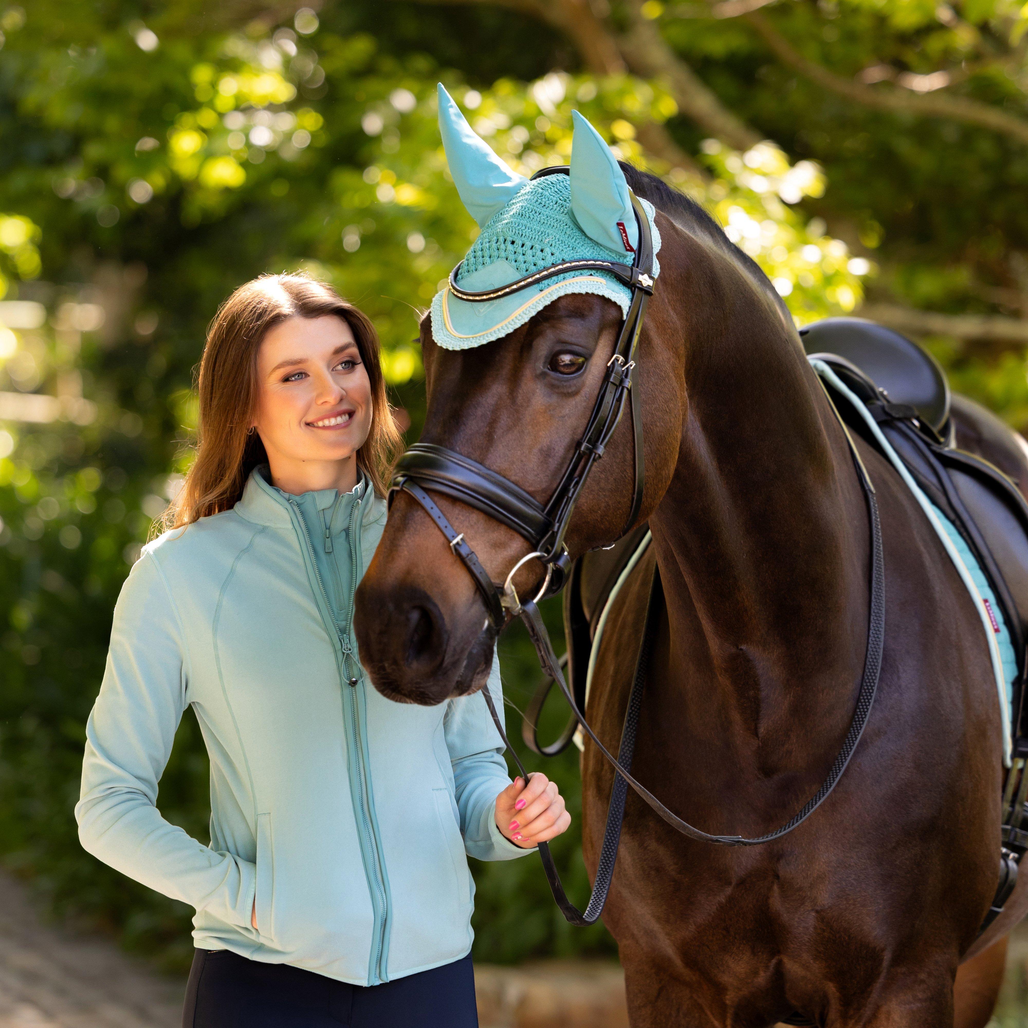 Classic Fly Hood Lagoon