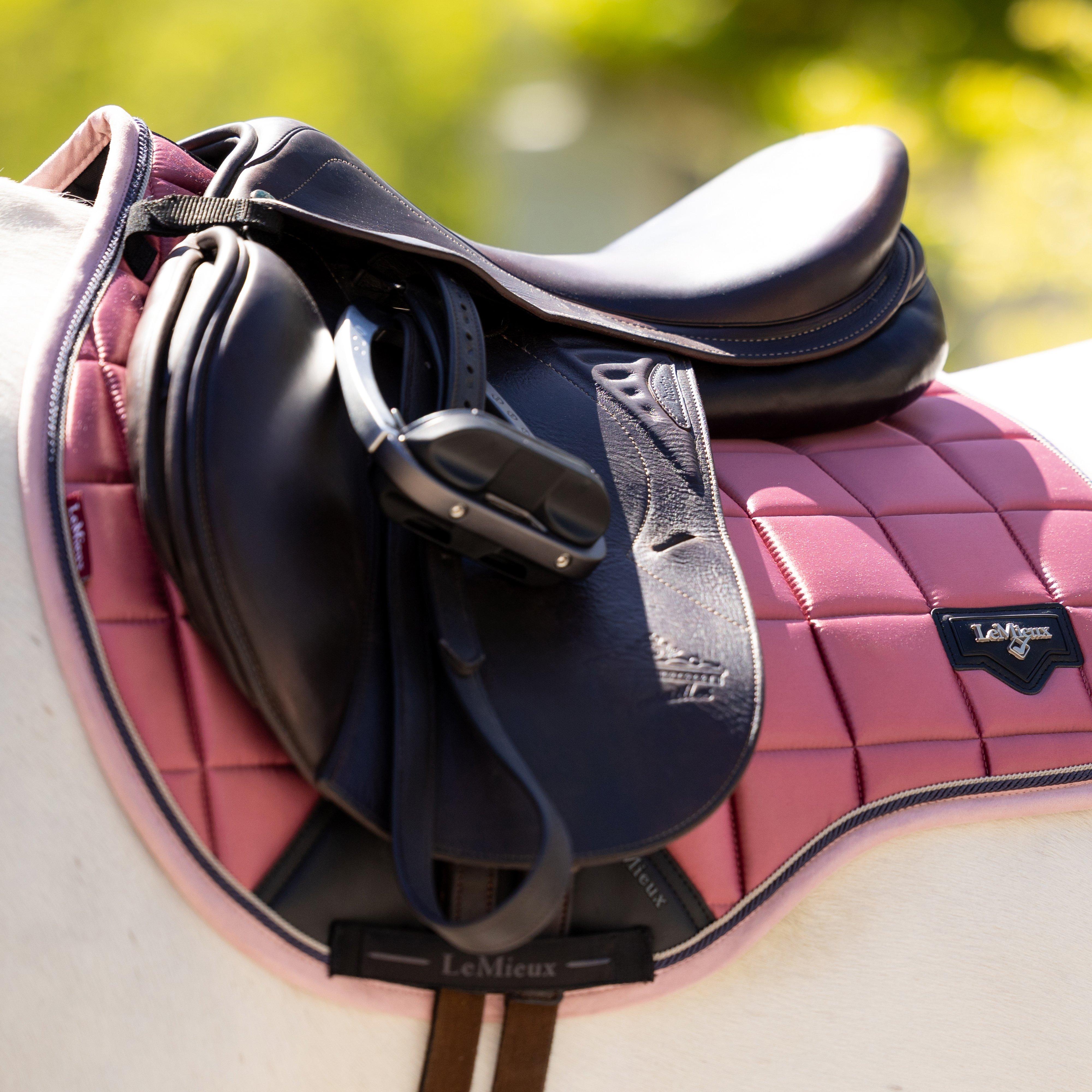 Loire Classic GP Saddle Pad Peony