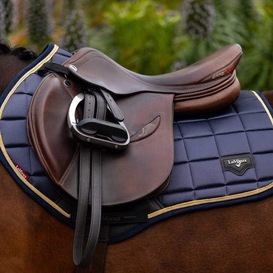 Loire Classic Close Contact Saddle Pad Dusk Blue