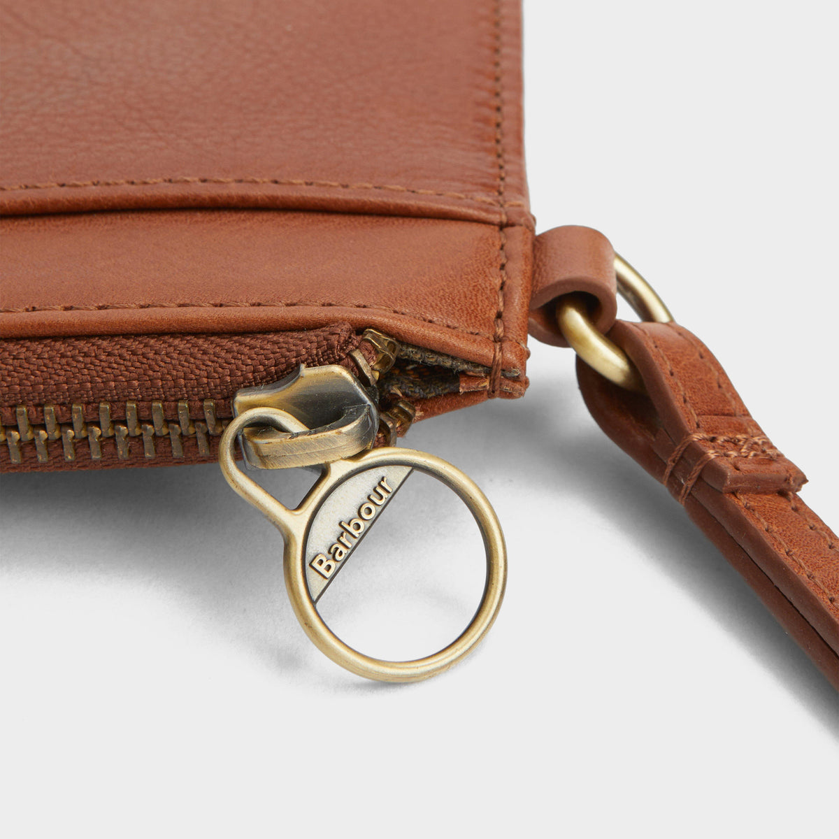 Laire Leather Wristlet Purse Brown