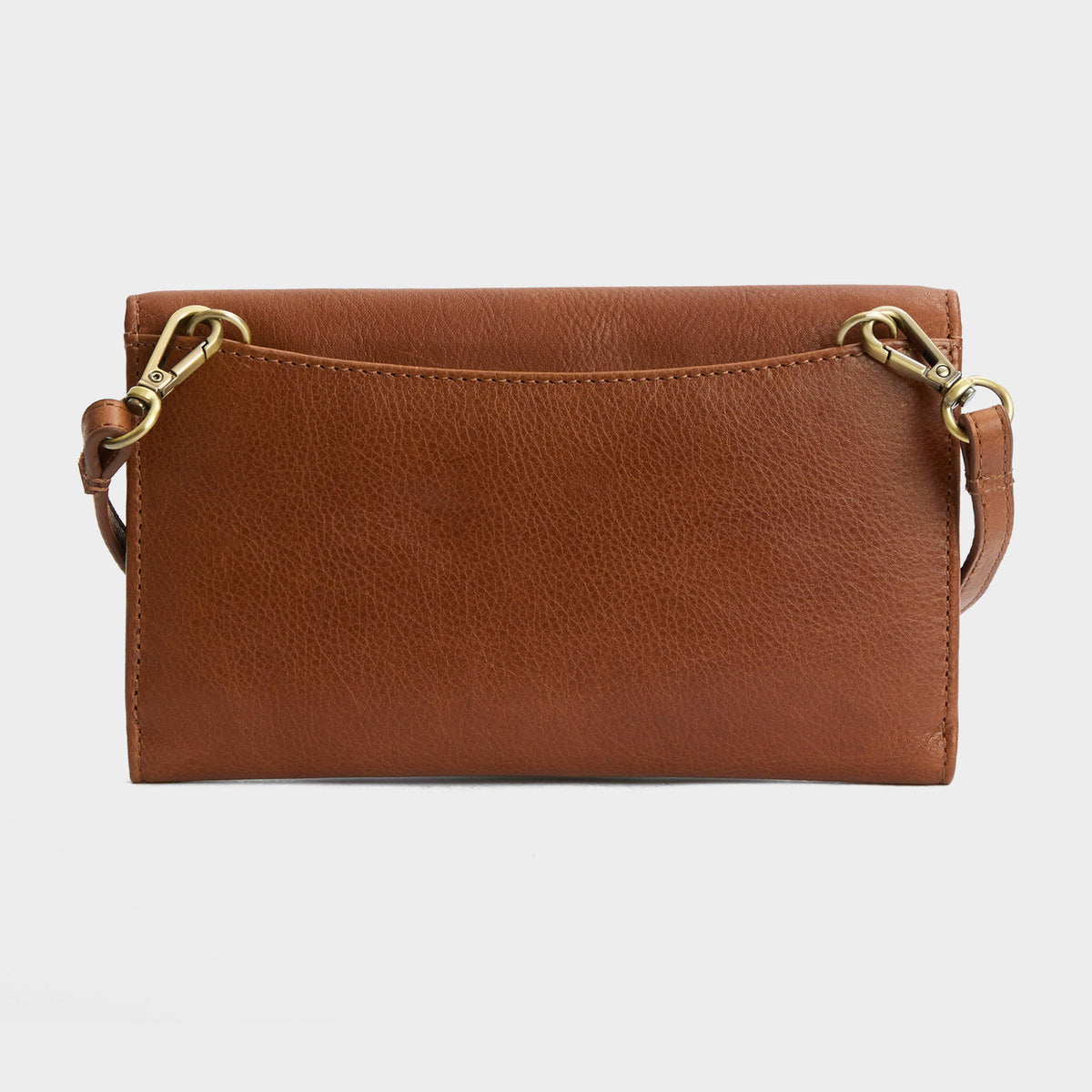 Isla Leather Travel Purse Brown