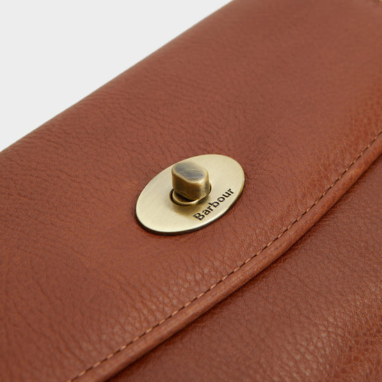 Isla Leather Travel Purse Brown