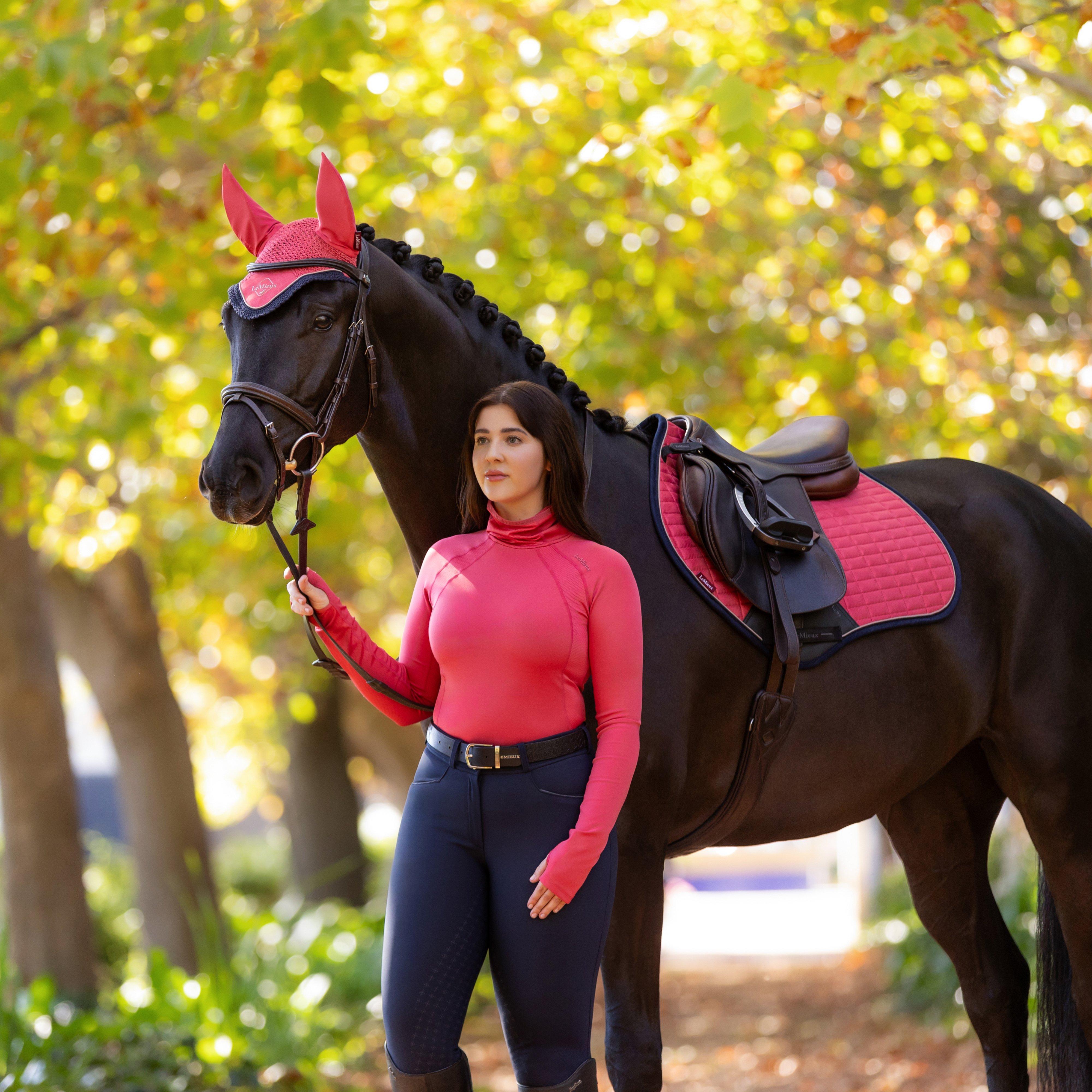 Womens Sara Snood Base Layer Cranberry