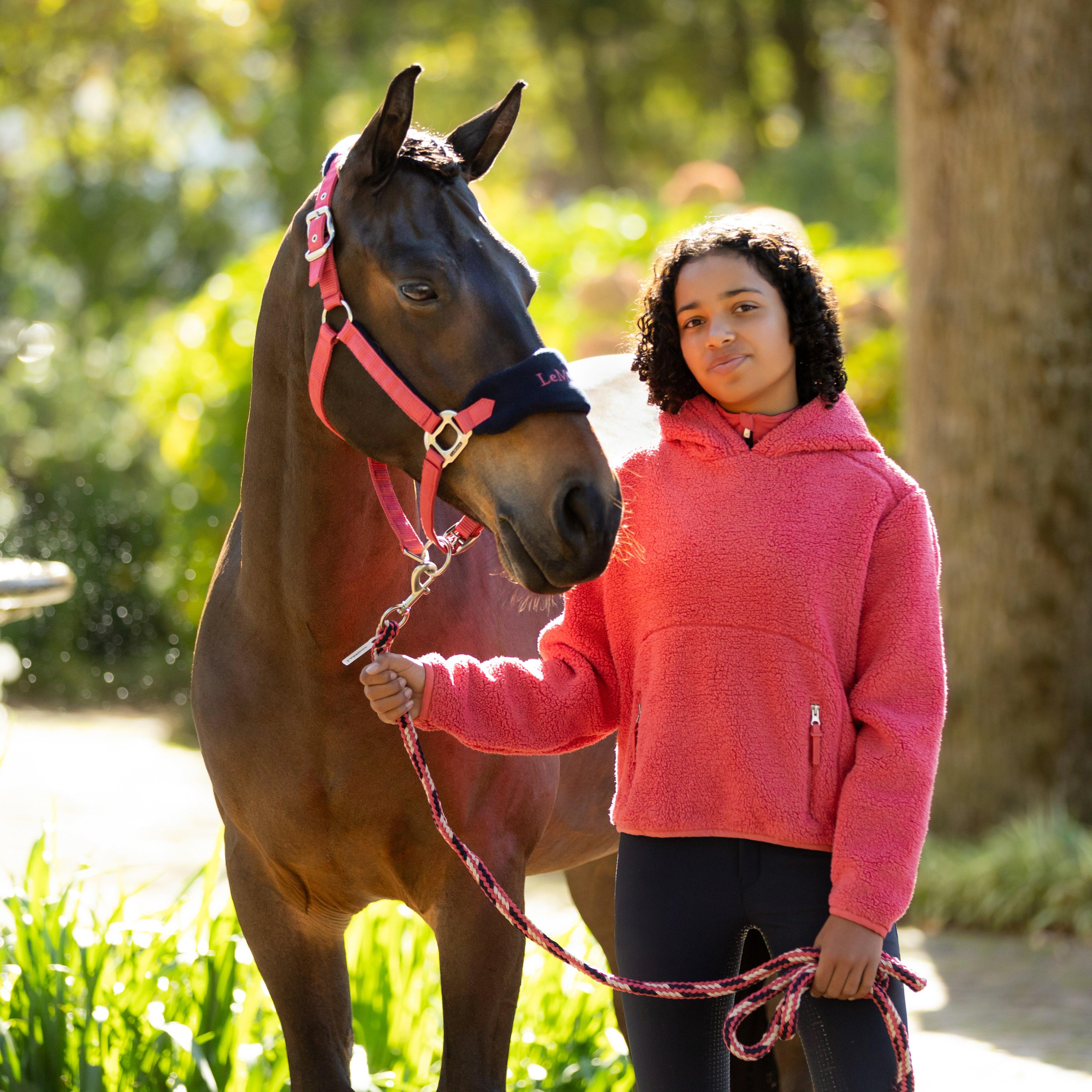 Vogue Headcollar & Leadrope Cranberry
