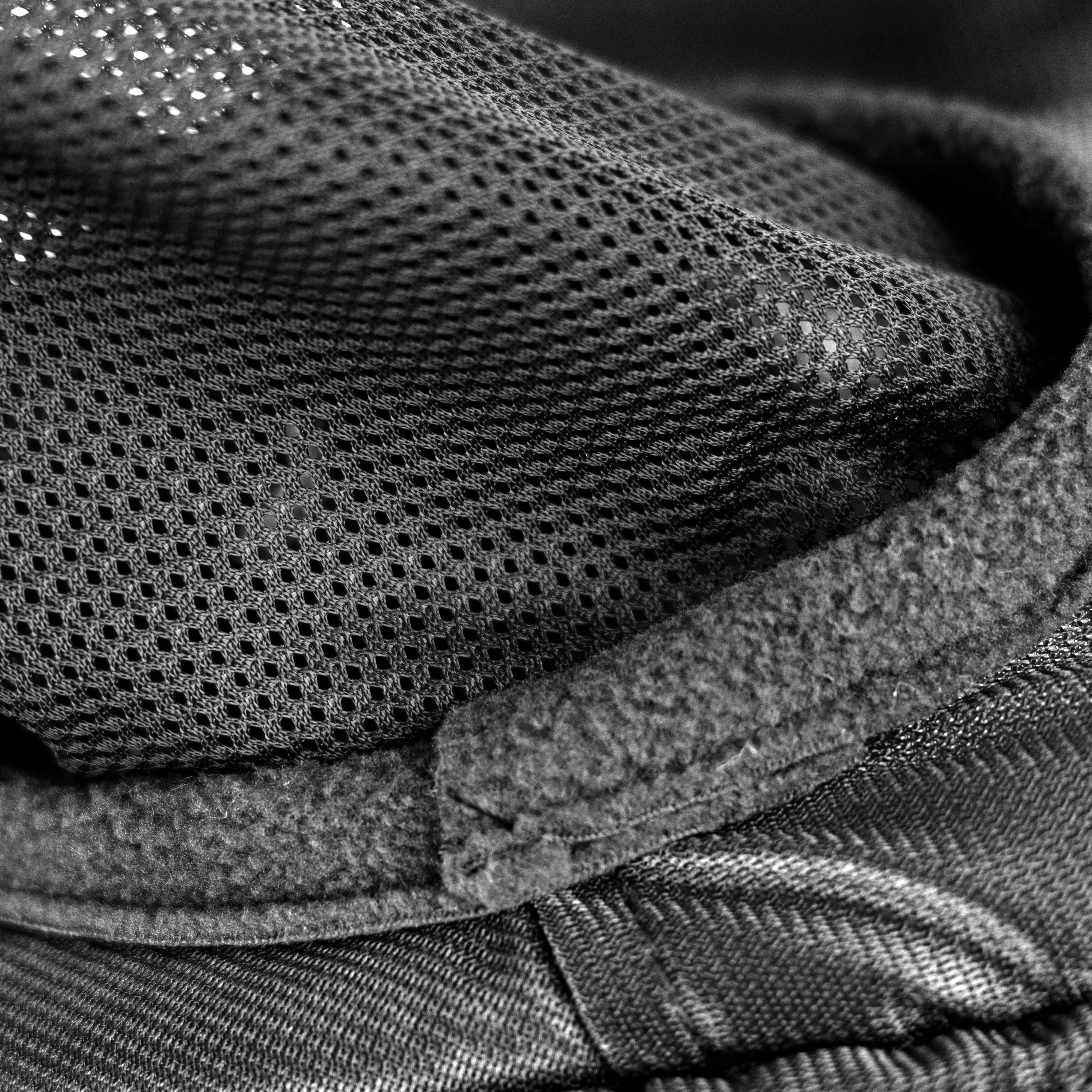 FlyGuard Pro Fine Mesh Fly Mask with Ears & Nose Black