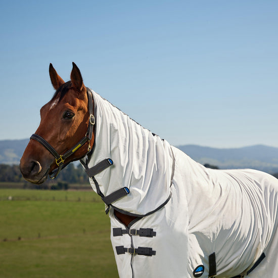 ComFiTec Tyro Combo Neck Fly Sheet White/Charcoal