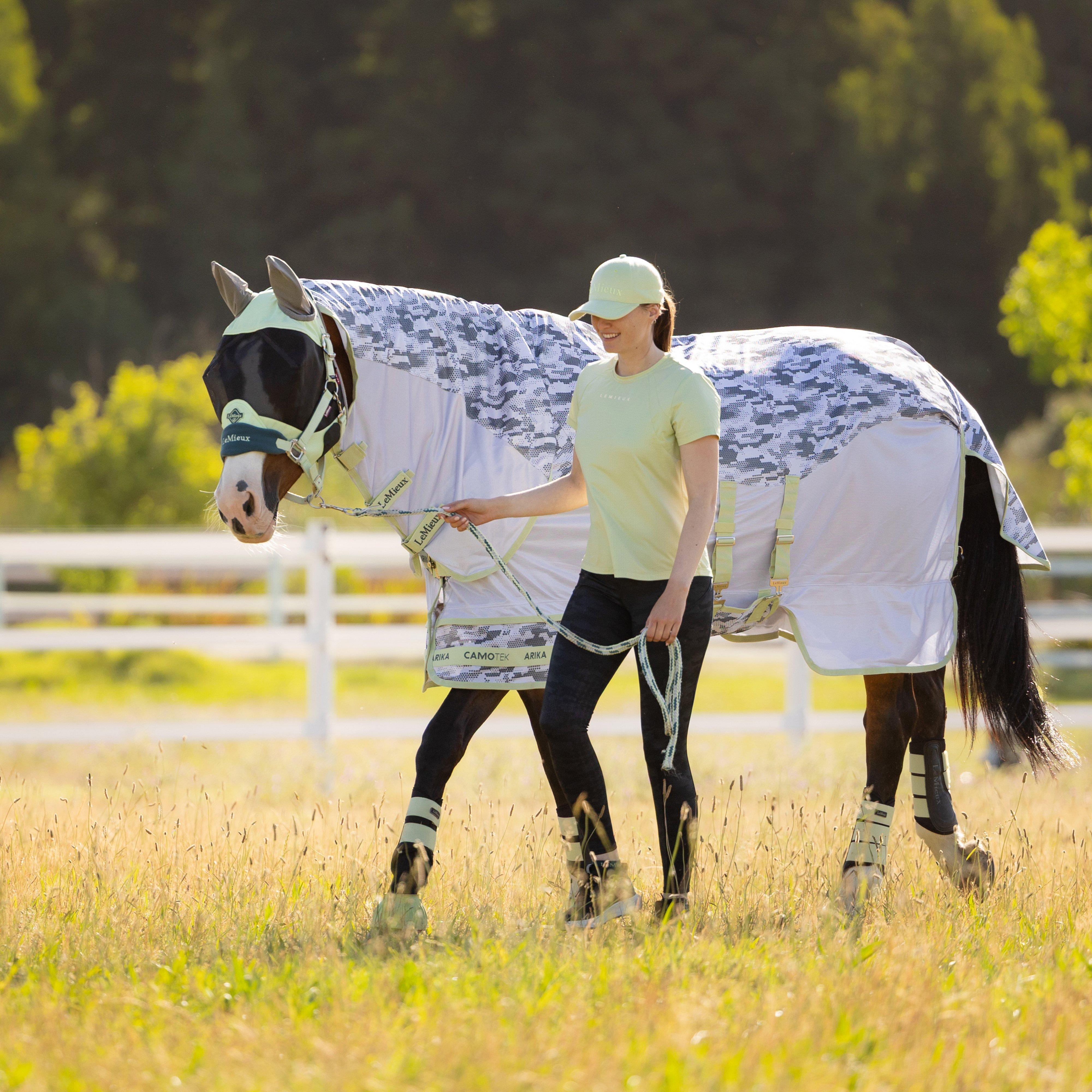Arika Camo-Tek Fly Rug Macaron