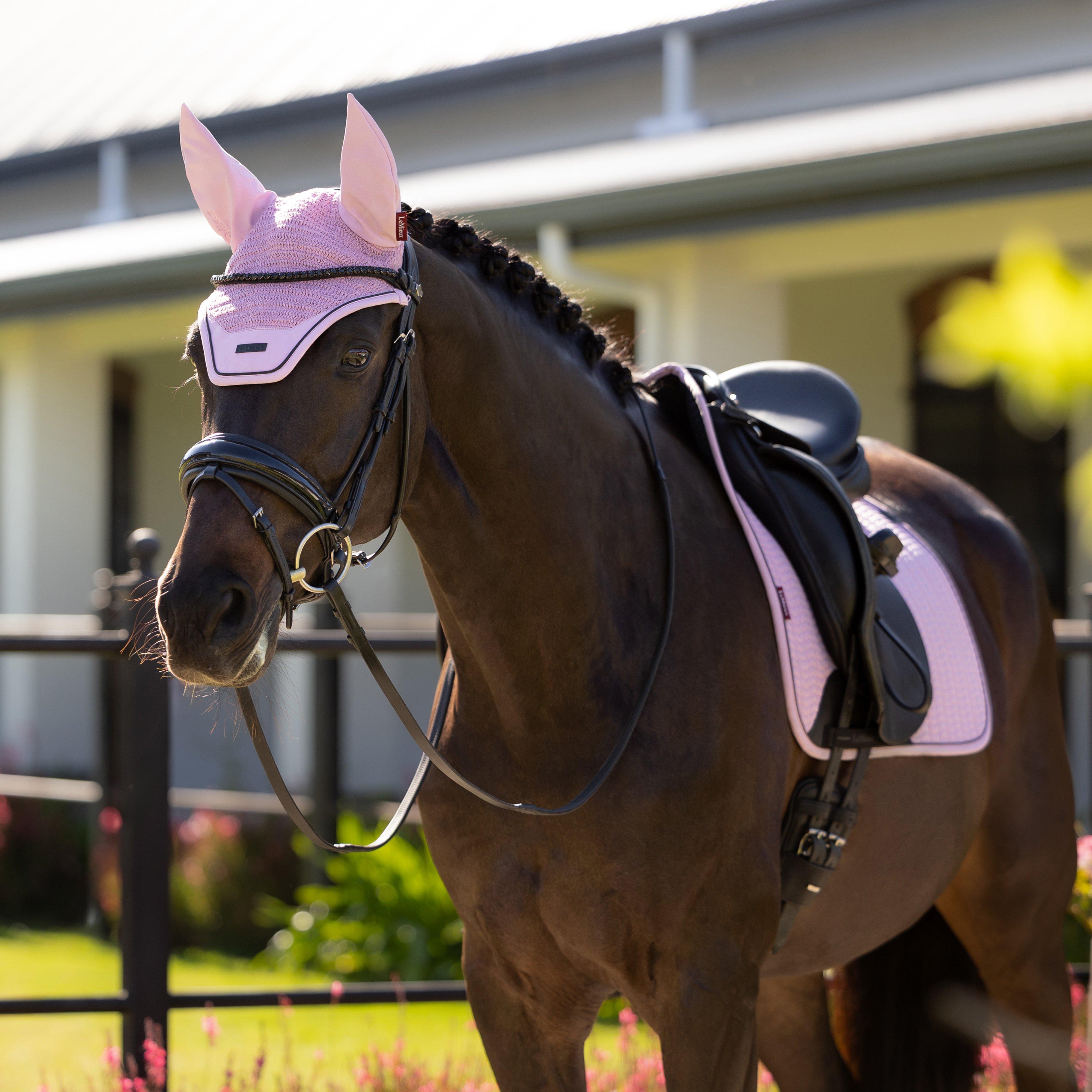 Essenece Fly Hood Fondant