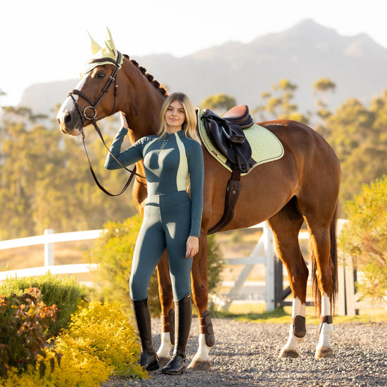 Suede Close Contact Saddle Pad Macaron