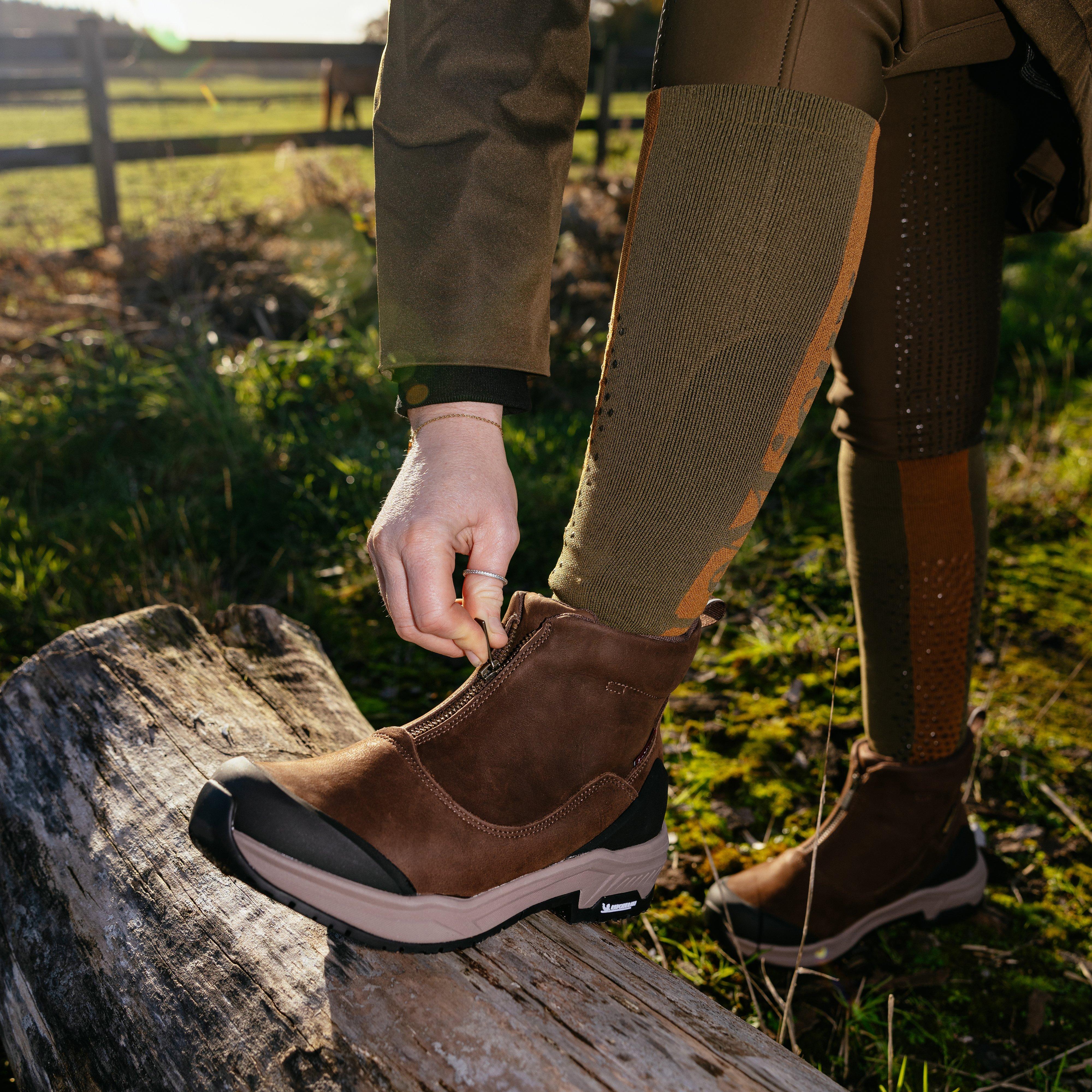 Women's Trex Zip Waterproof Boots Brown