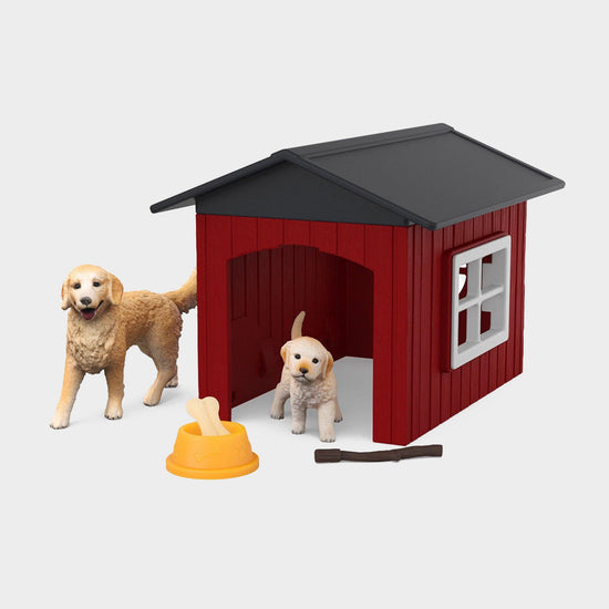Dog Kennel with Golden Retriever