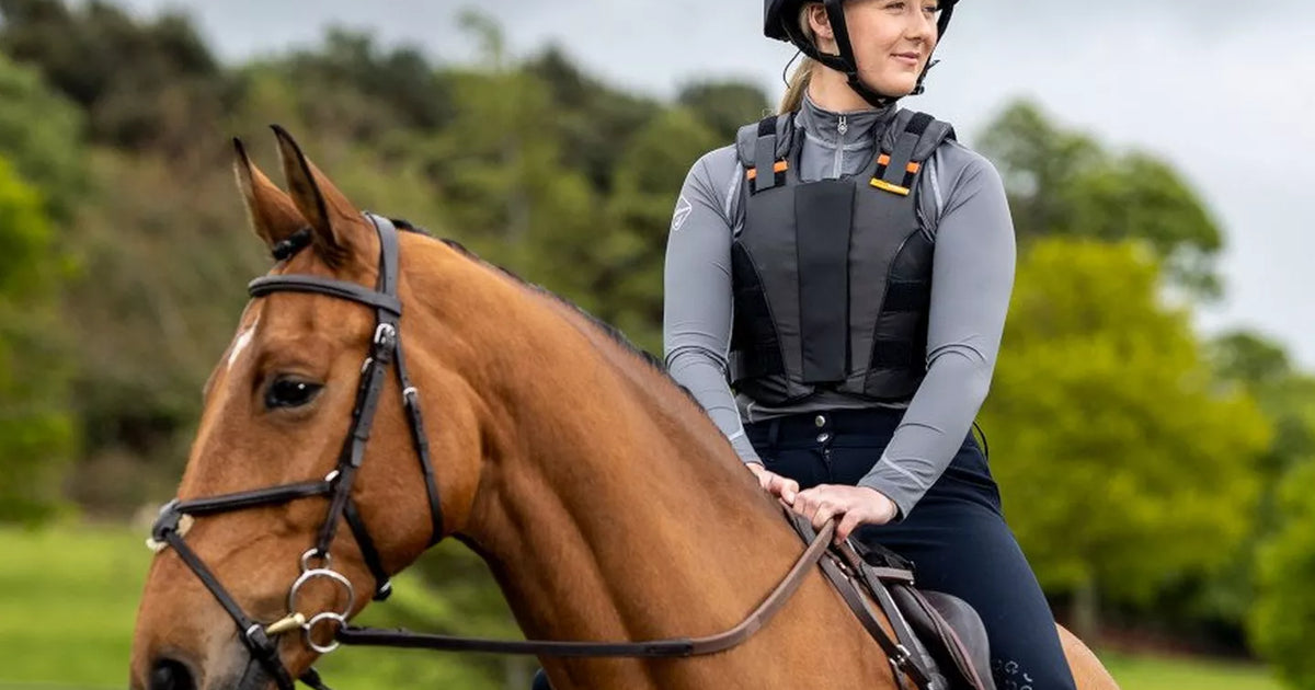 How To Fall Safely Off A Horse - Our Top Tips For Riders – Naylors