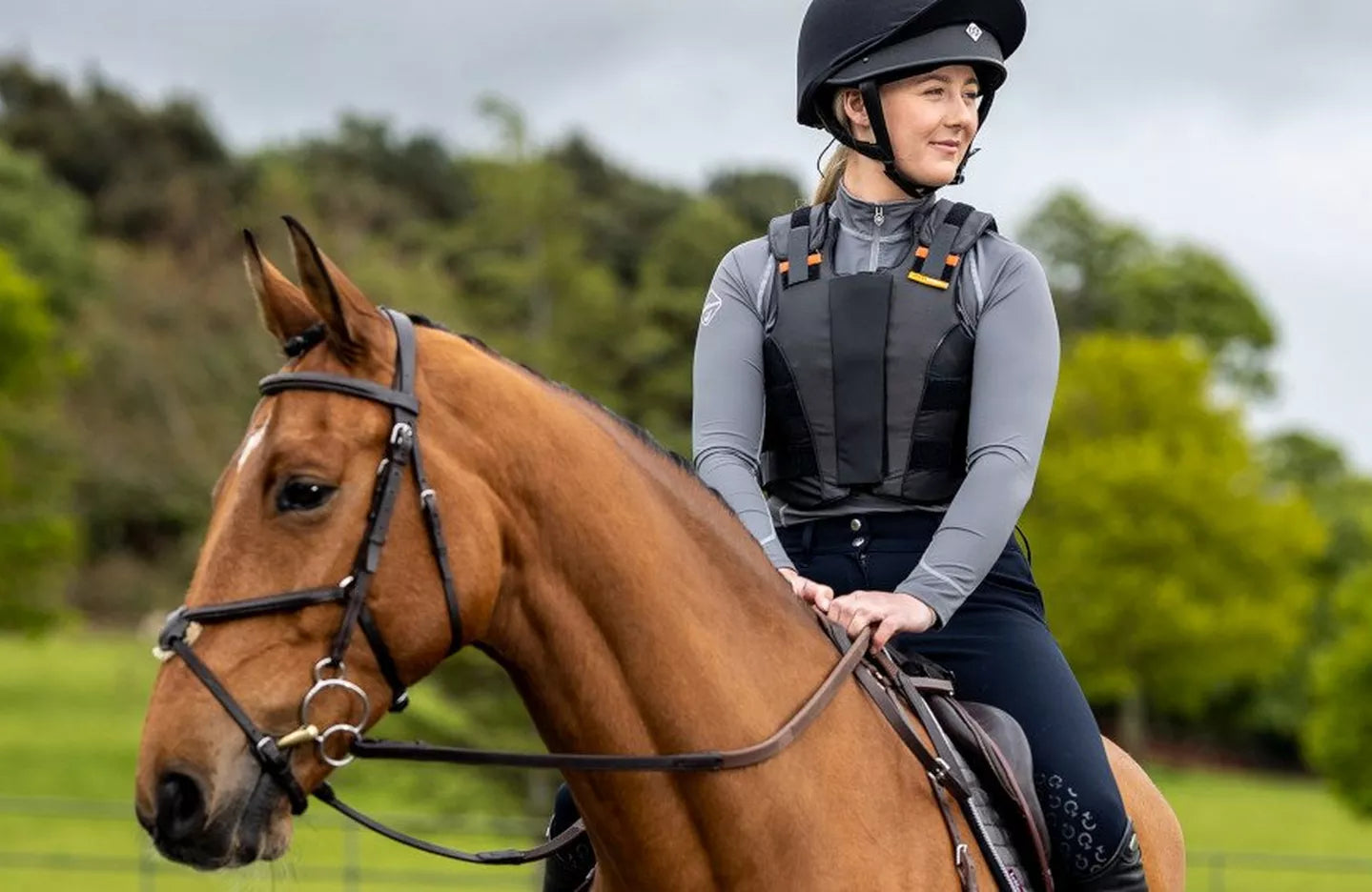 How To Fall Safely Off A Horse - Our Top Tips For Riders