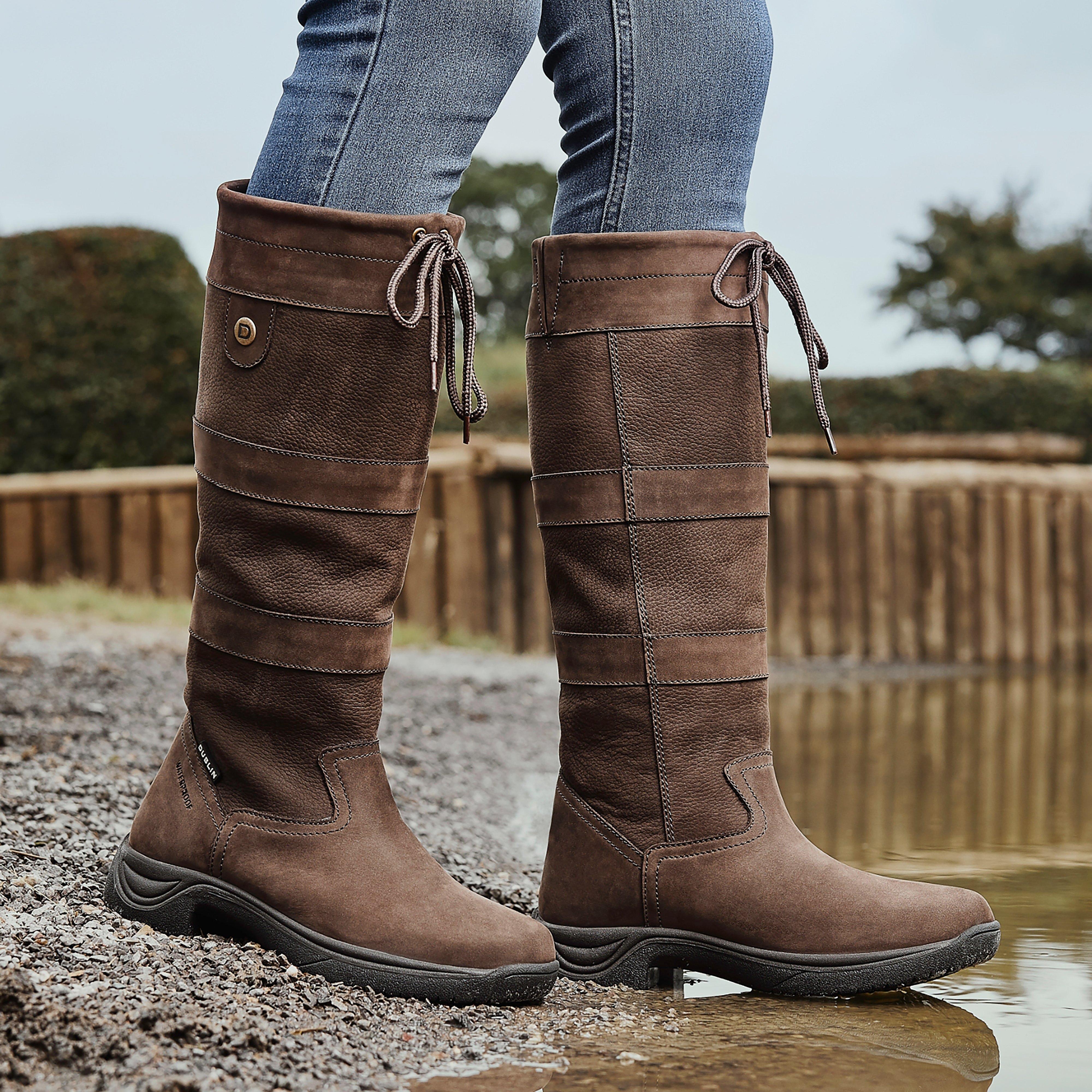 Womens River Boots III Chocolate