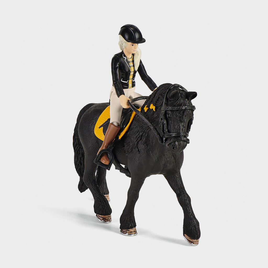 Horse Stall with Horse Club Tori and Princess