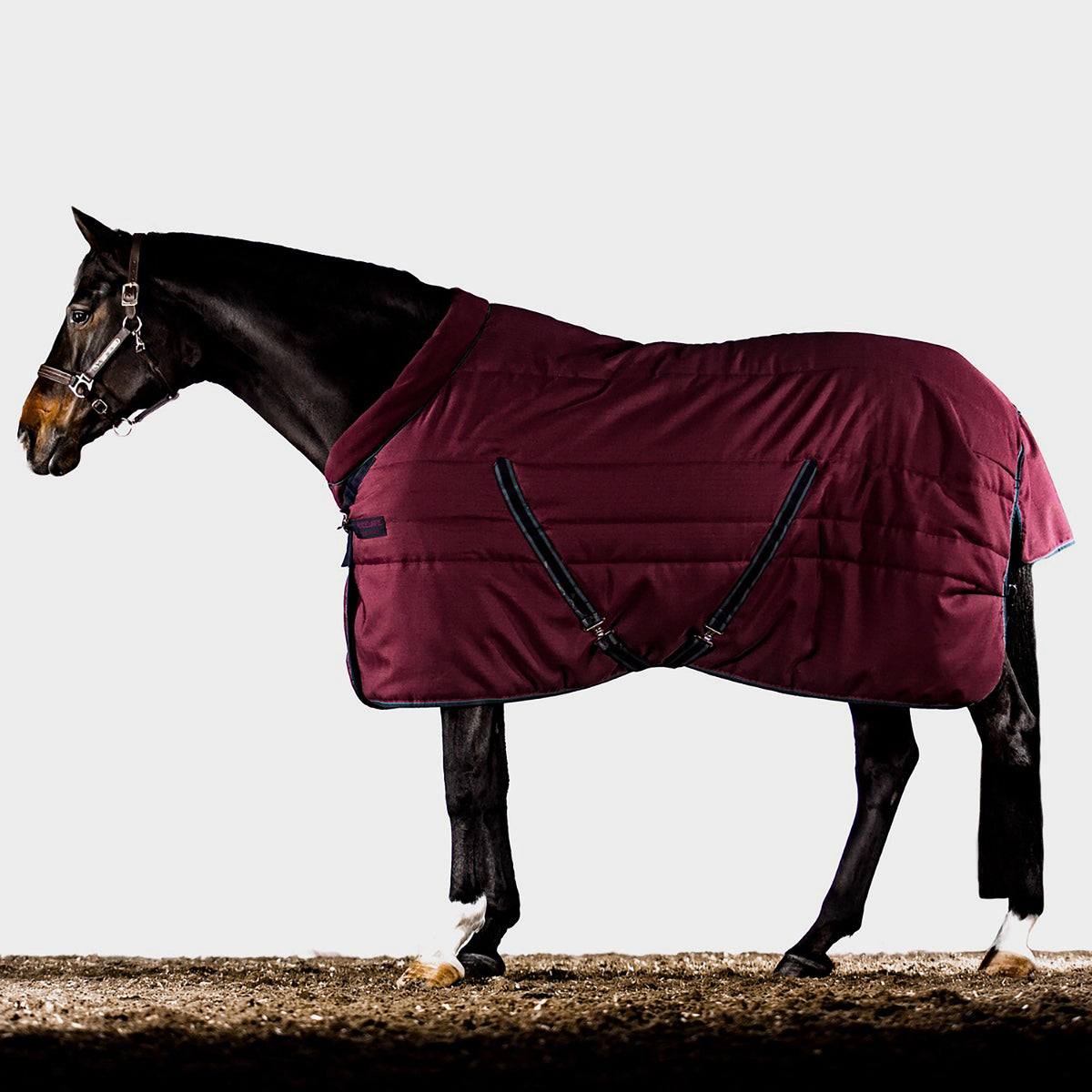 Rambo® Cosy 200g Medium Weight Standard Neck Stable Rug Burgundy