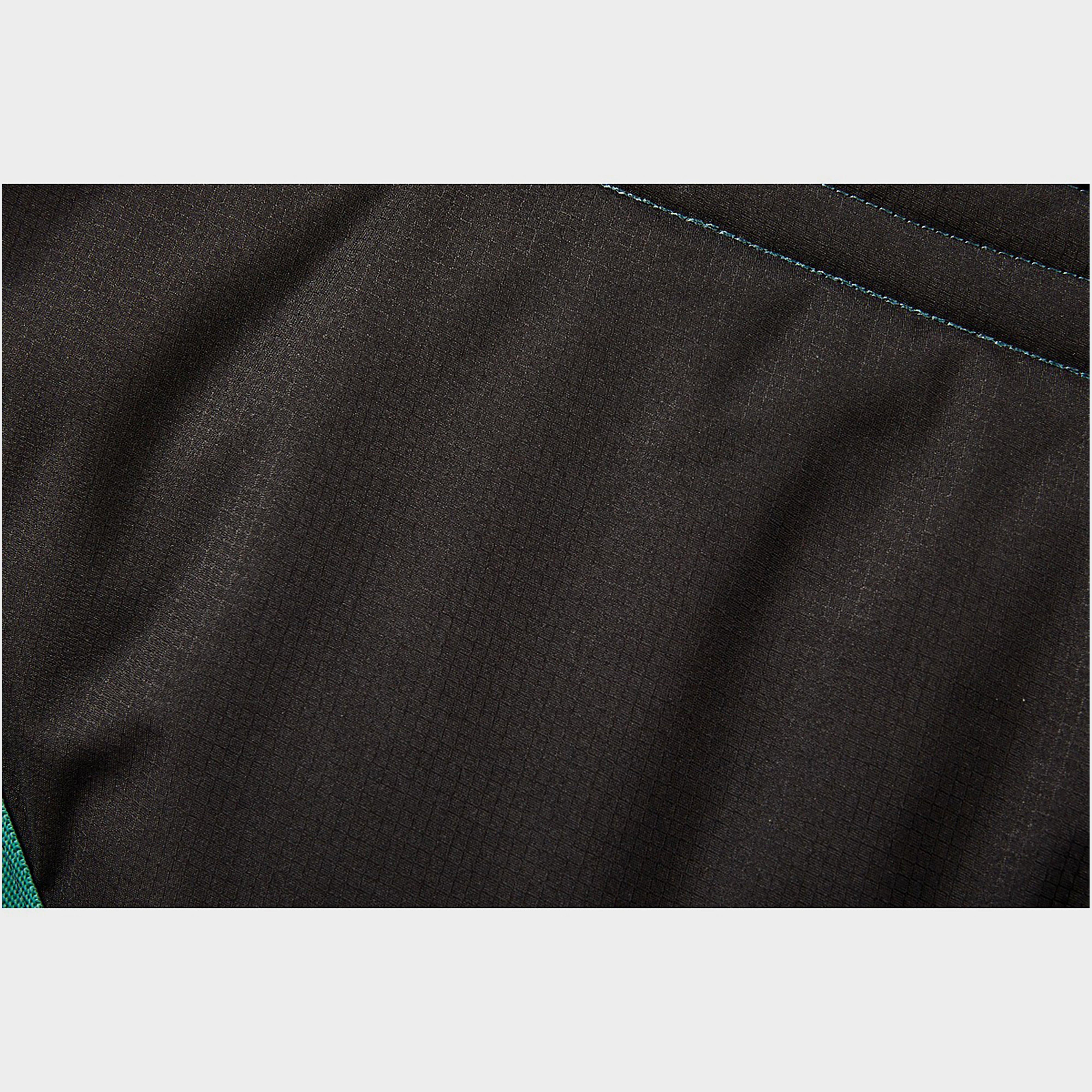 Green-Tec 900D 220g Medium Weight Detach-A-Neck Turnout Rug Black/Bottle Green