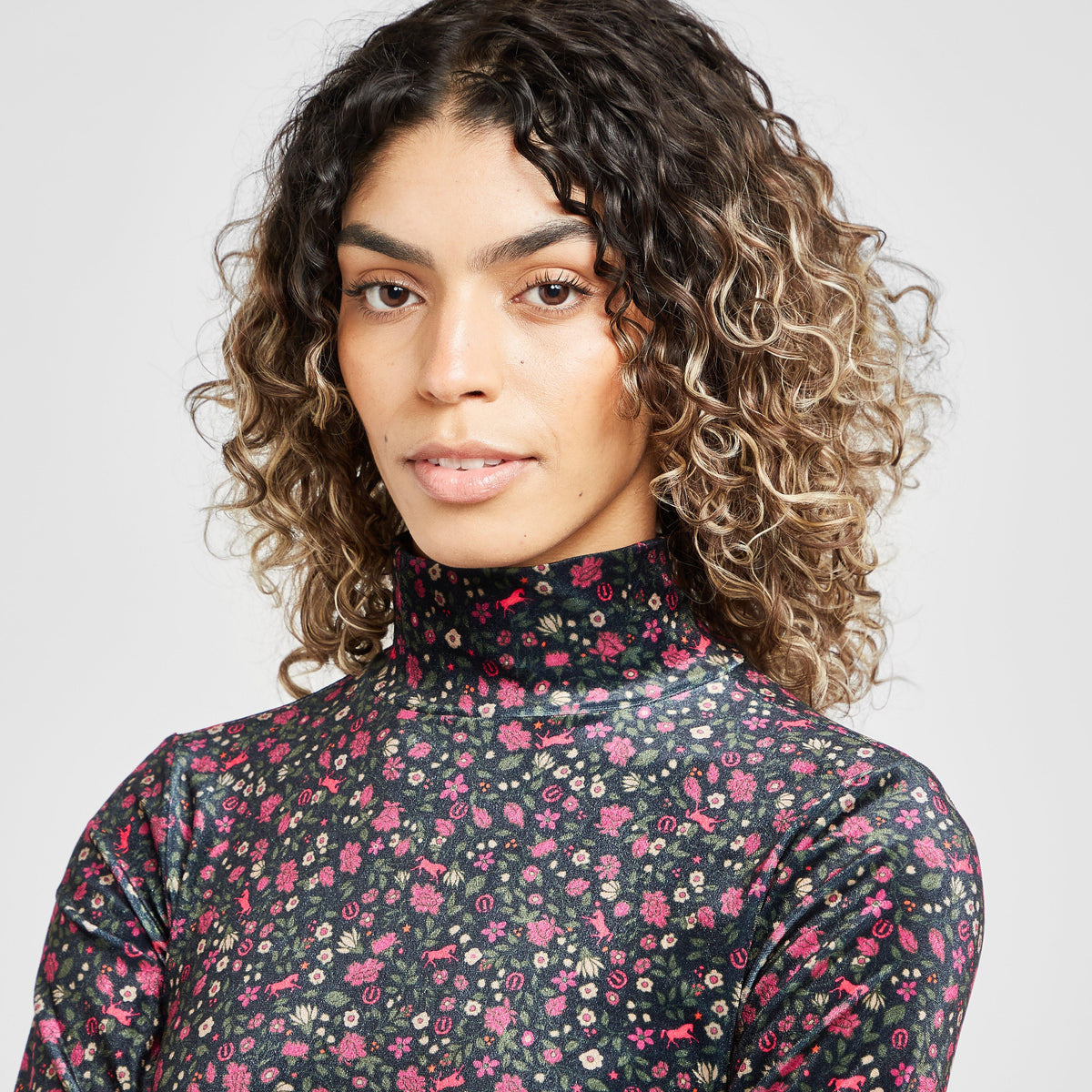 Womens Turtleneck Flower Bomb